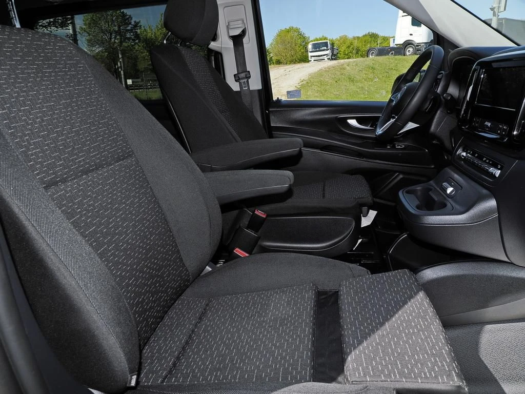 Mercedes-Benz-Vito 116-image-11