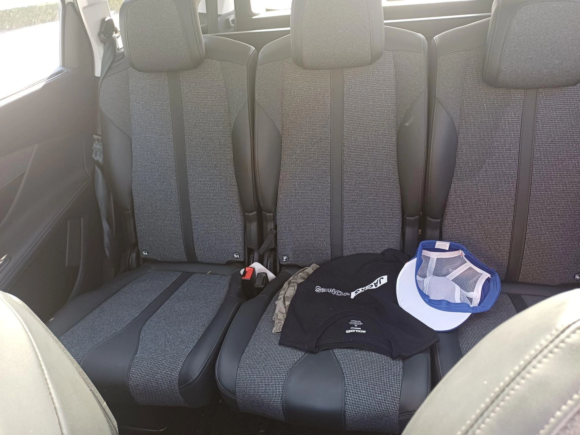 Peugeot-5008-image-9
