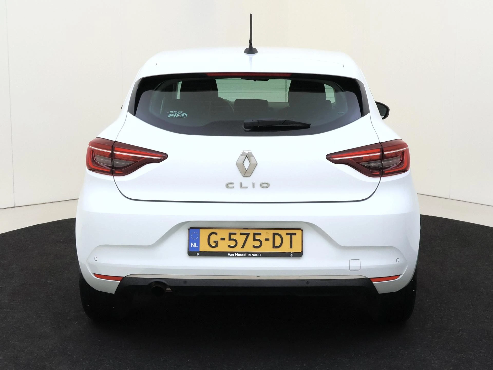 Renault-Clio-image-6
