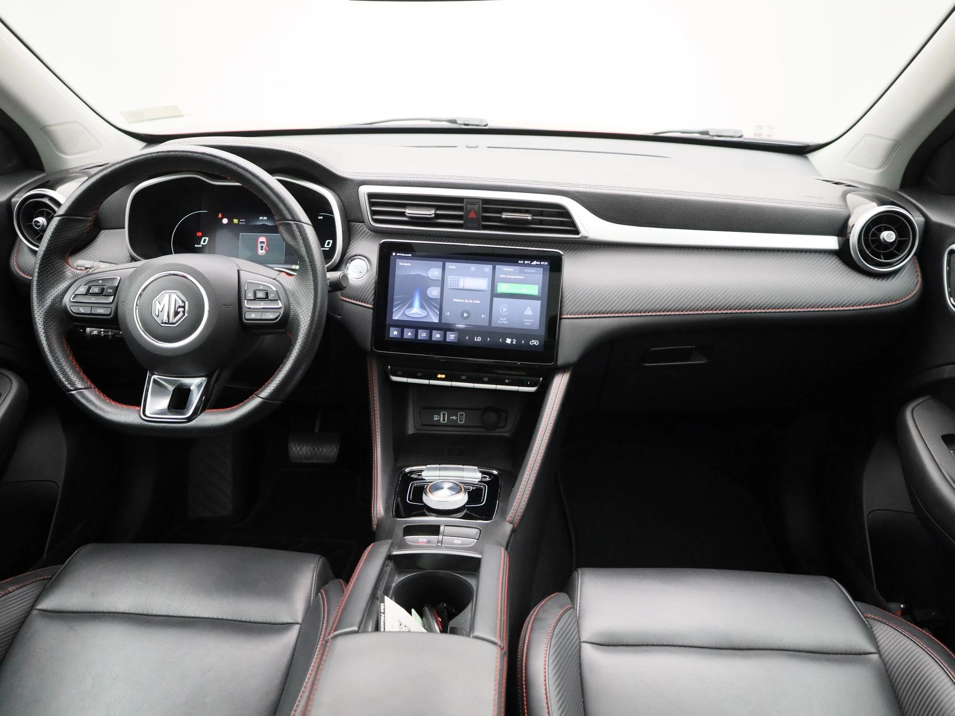 MG-ZS EV-image-36