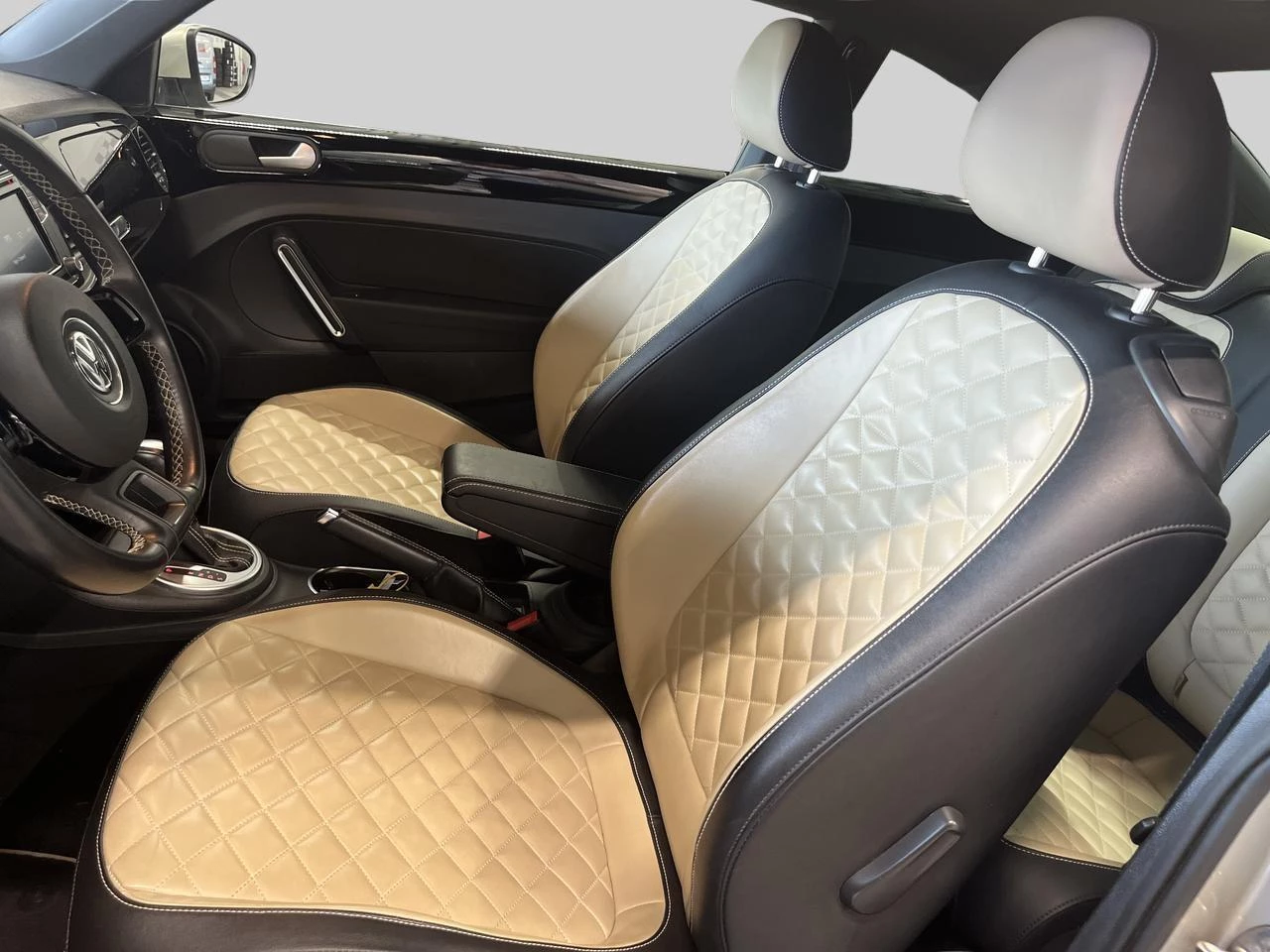 Volkswagen Beetle 1.4 TSi BMT Design DSG