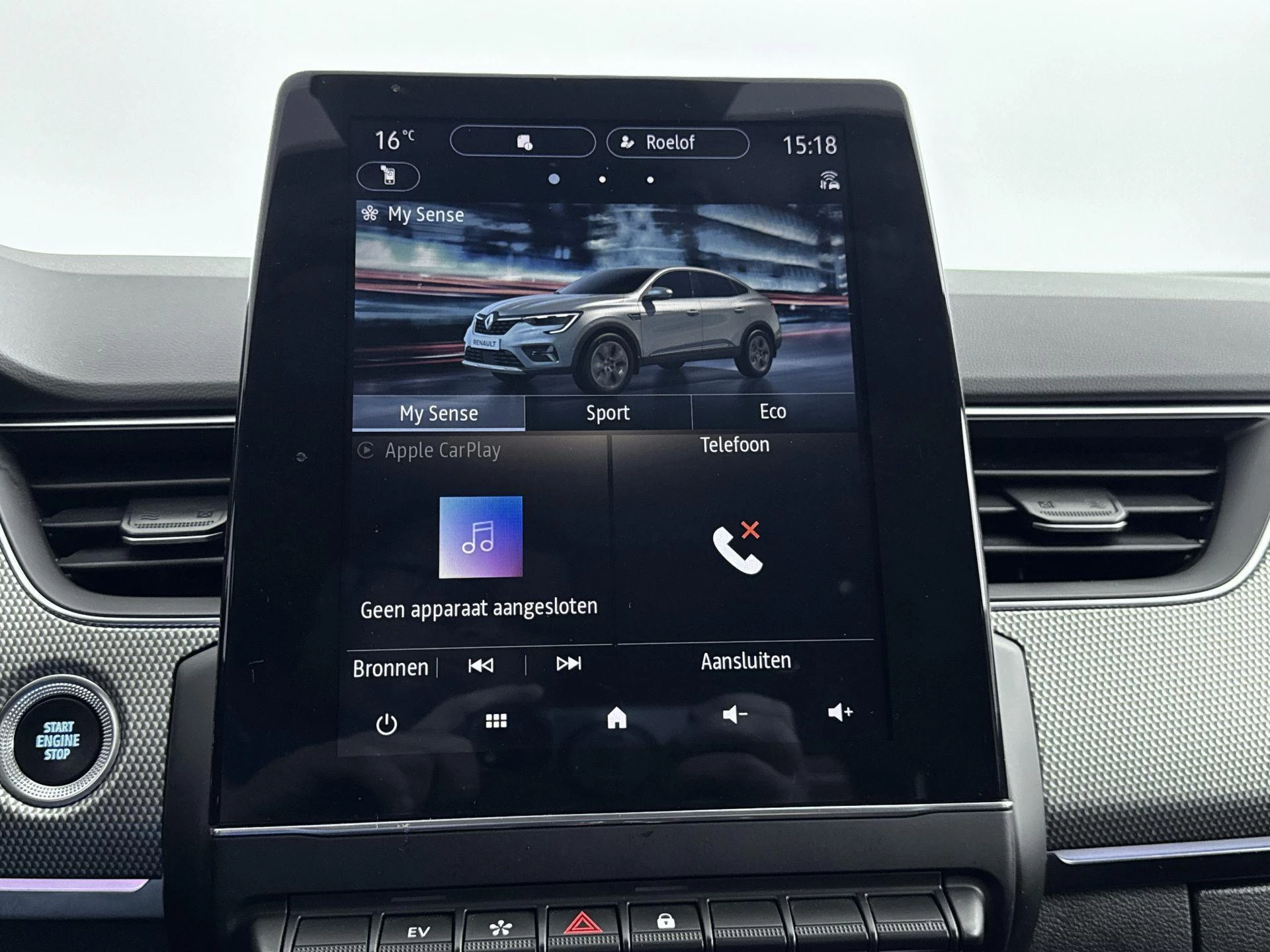 Renault-Arkana-image-29