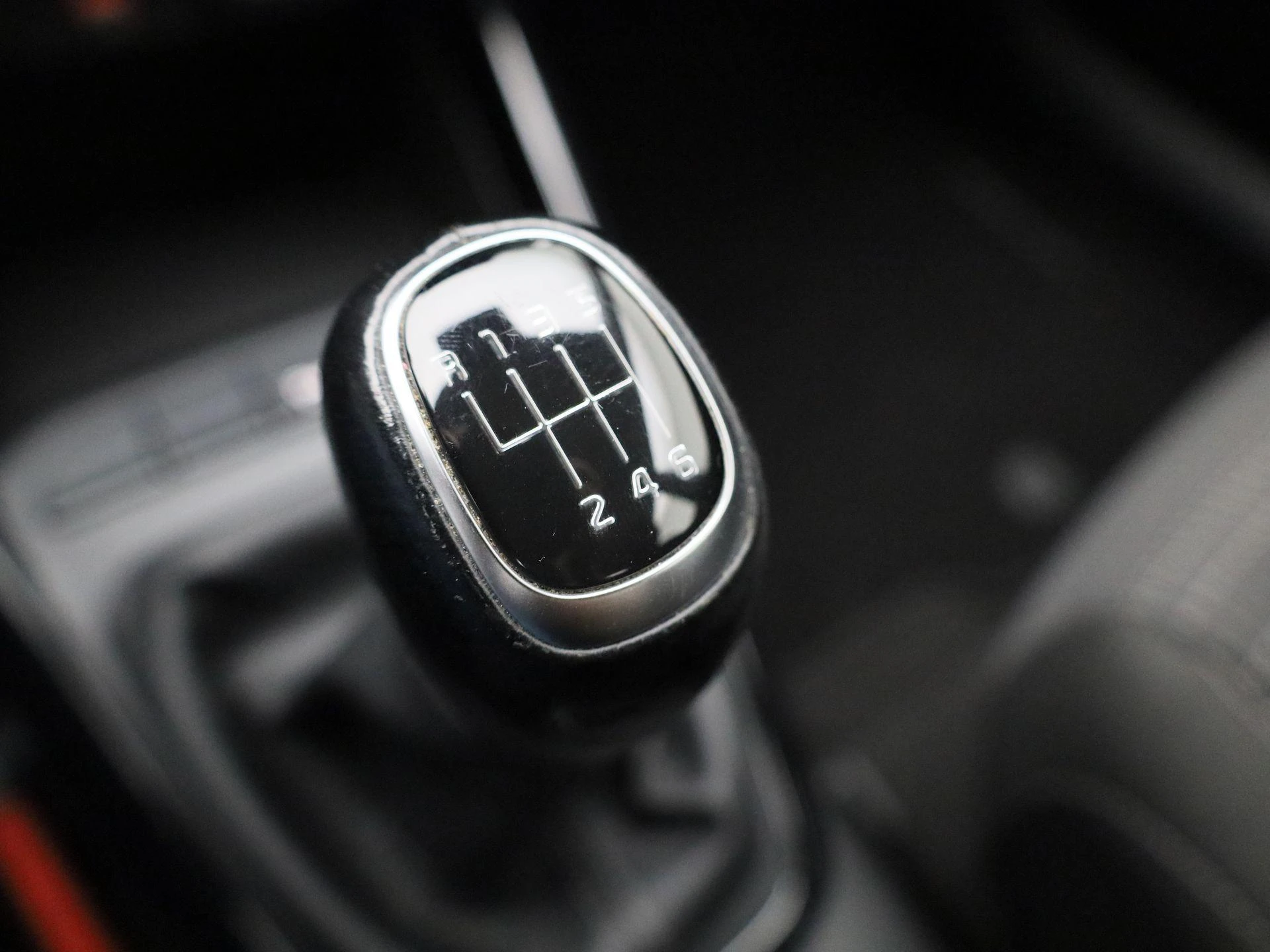 Kia-Stonic-image-21
