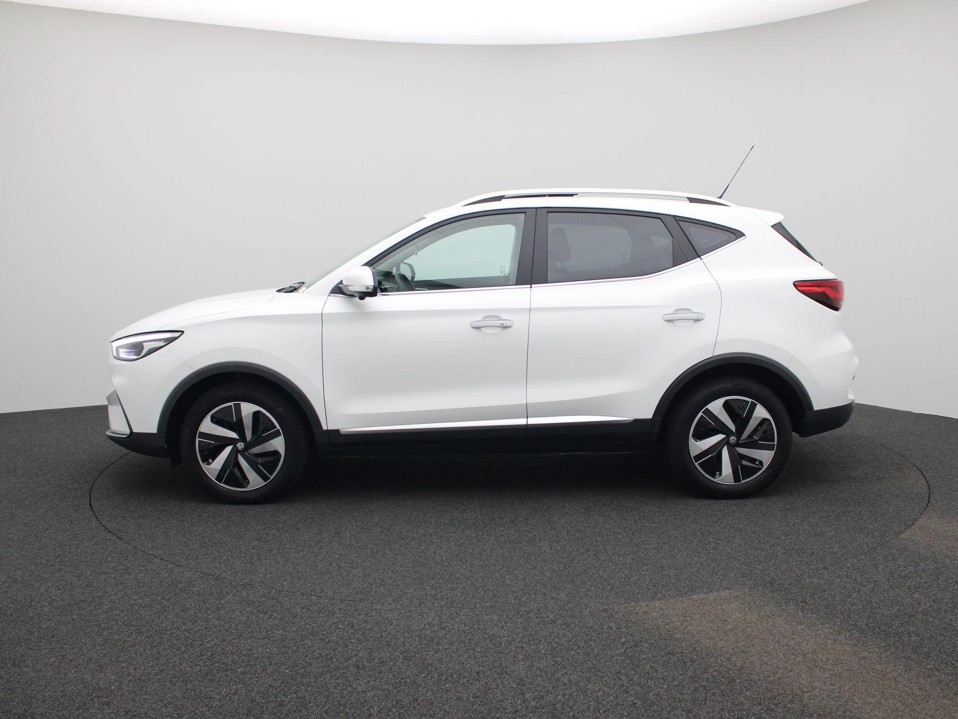 MG ZS EV