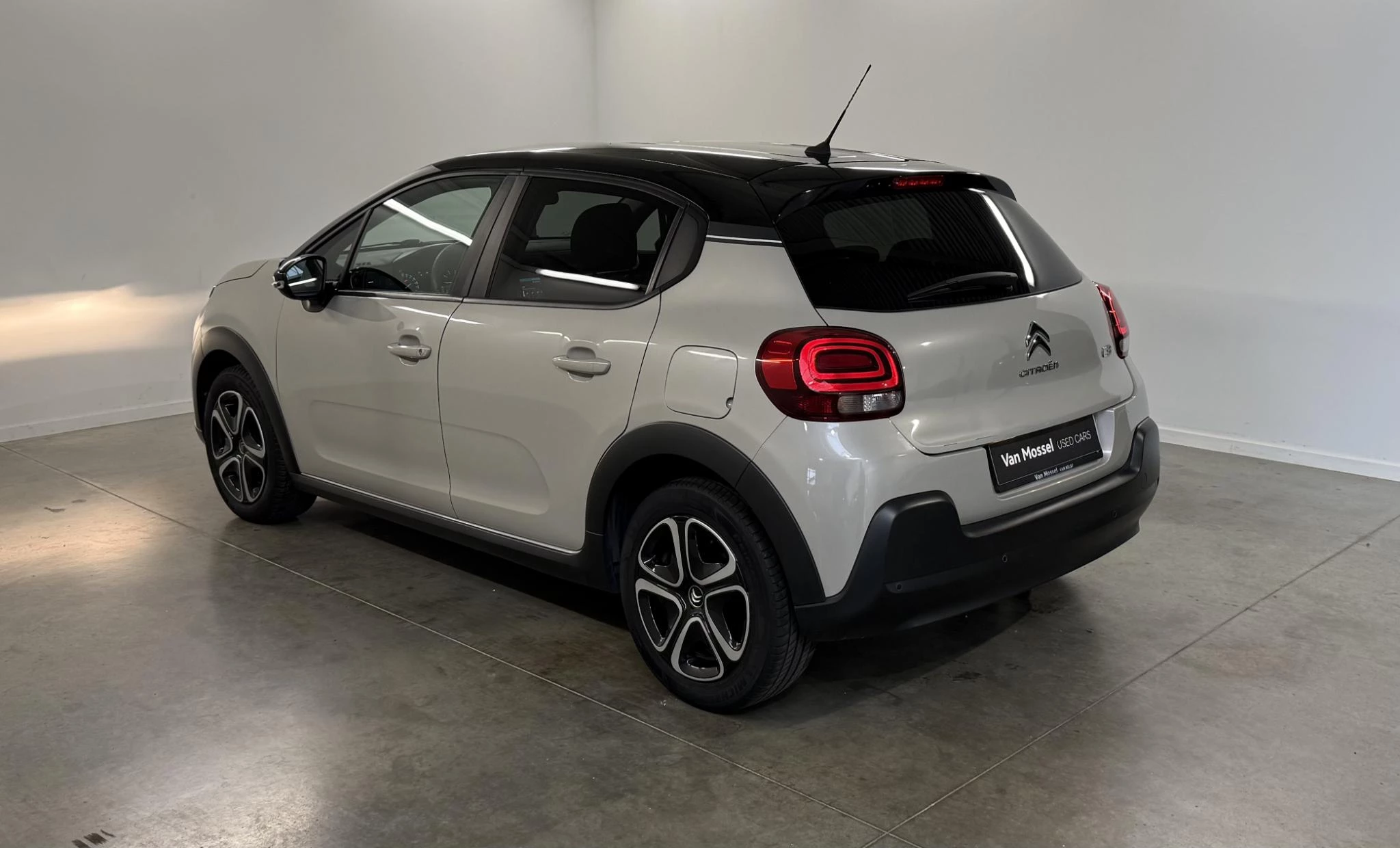 Citroën C3 1.2 82pk MAN Highlight