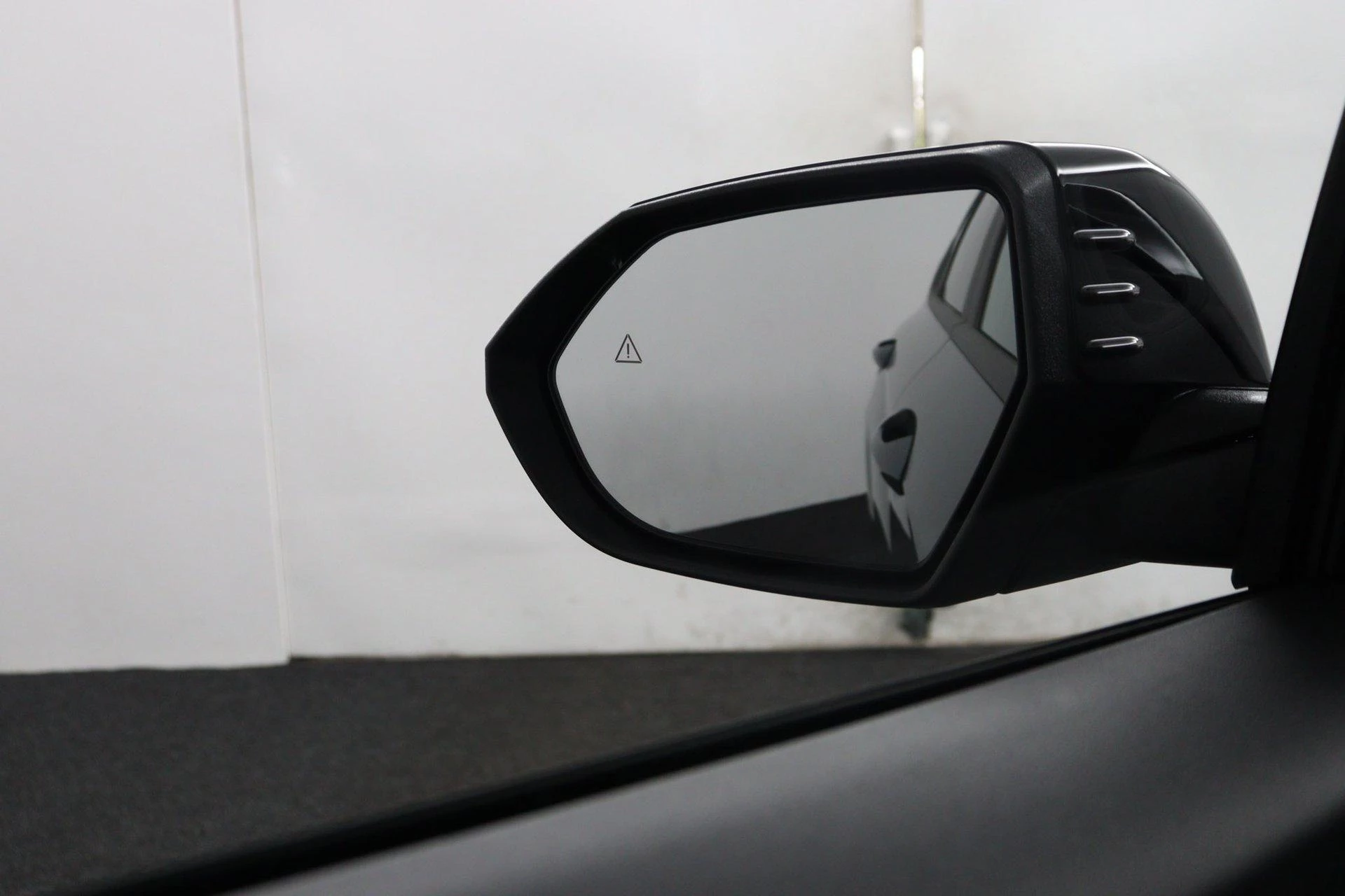 Hyundai-Kona-image-65