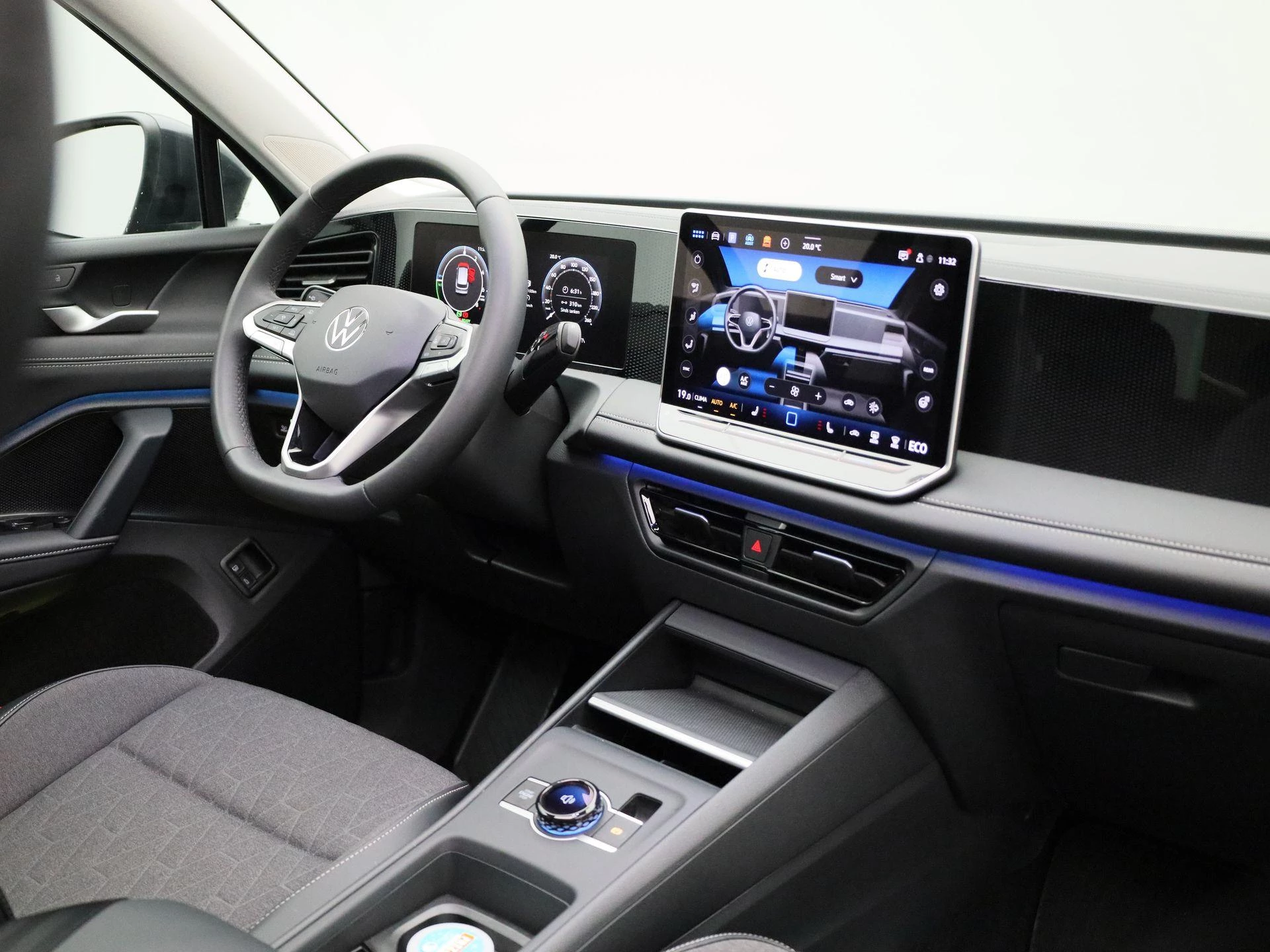 Volkswagen-Tiguan-image-42