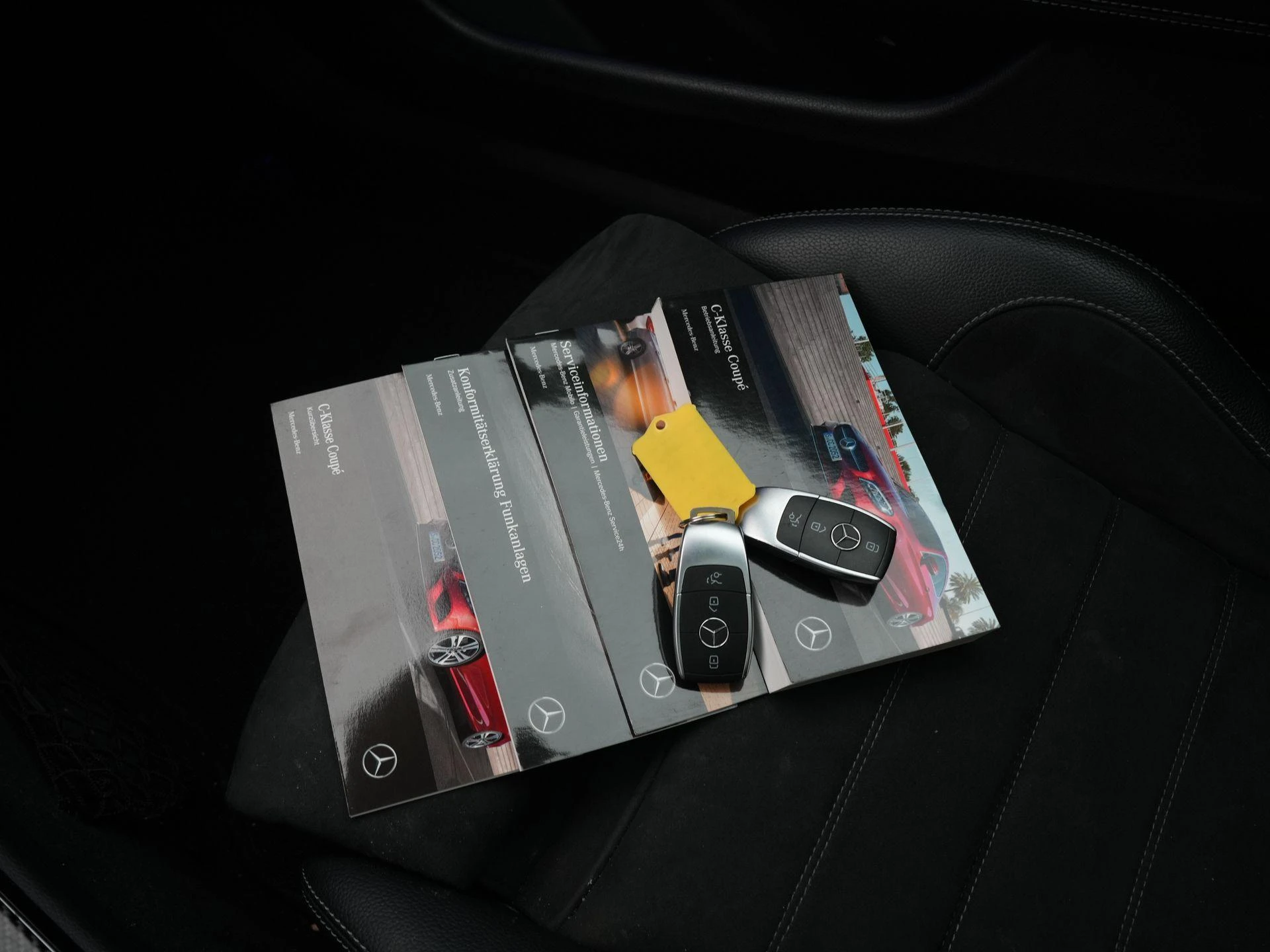 Mercedes-Benz-C-Klasse-image-22