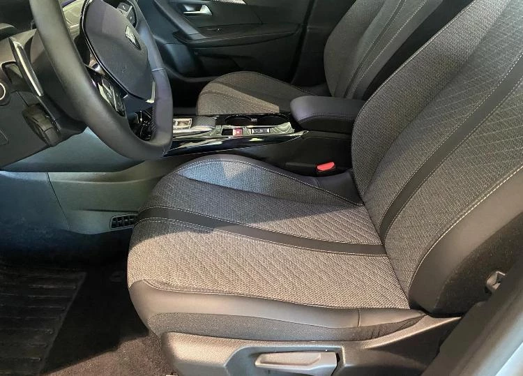 Peugeot-2008-image-11