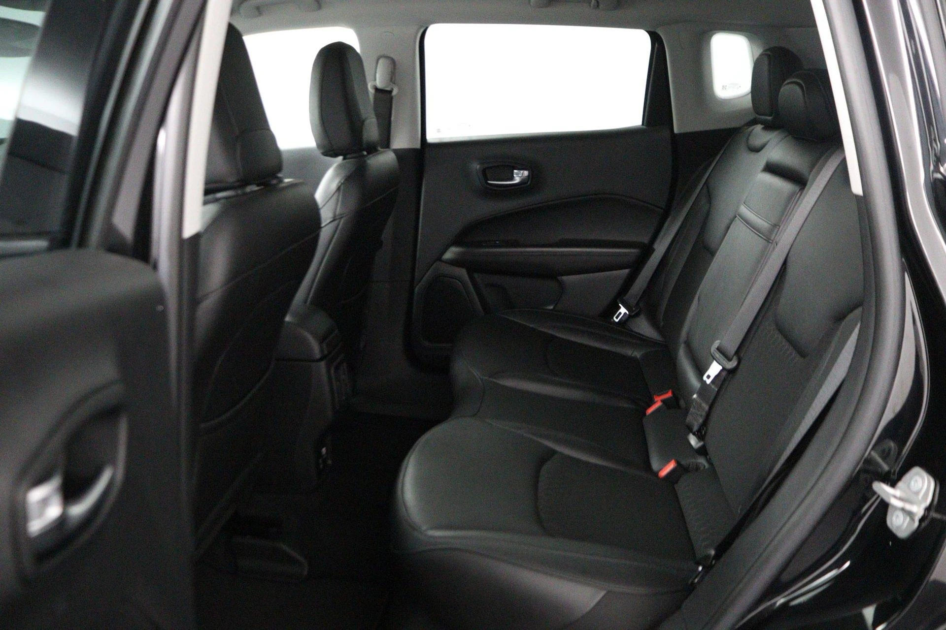 Jeep-Compass-image-18