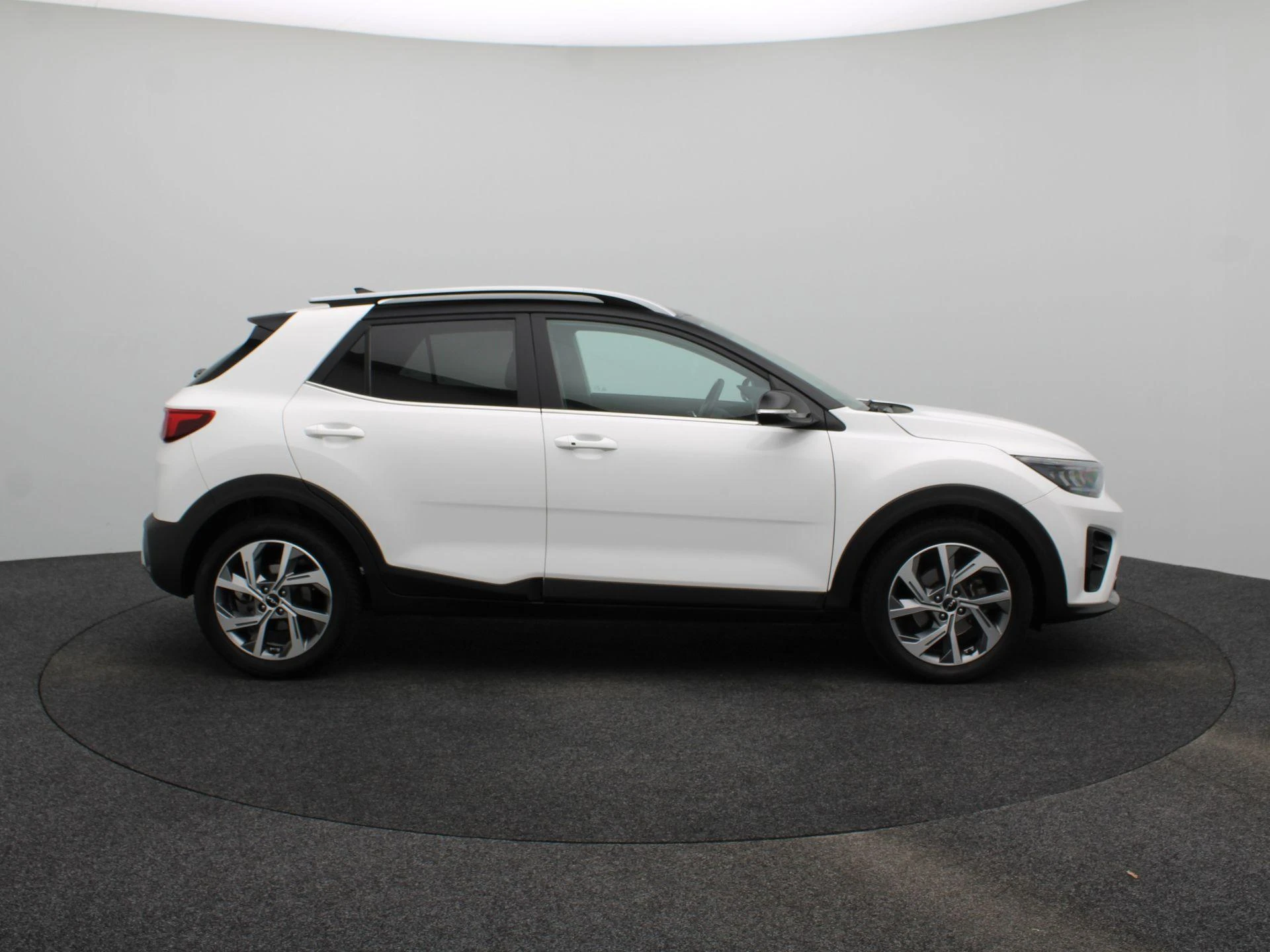 Kia-Stonic-image-5