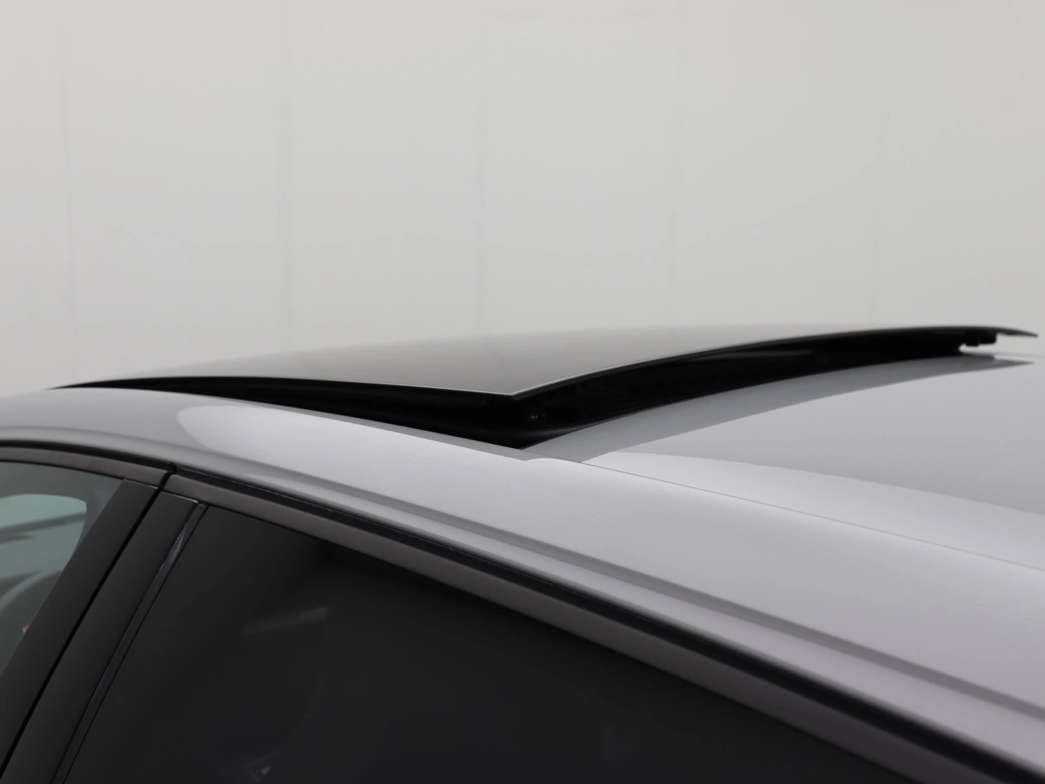 Volkswagen-Golf-image-35