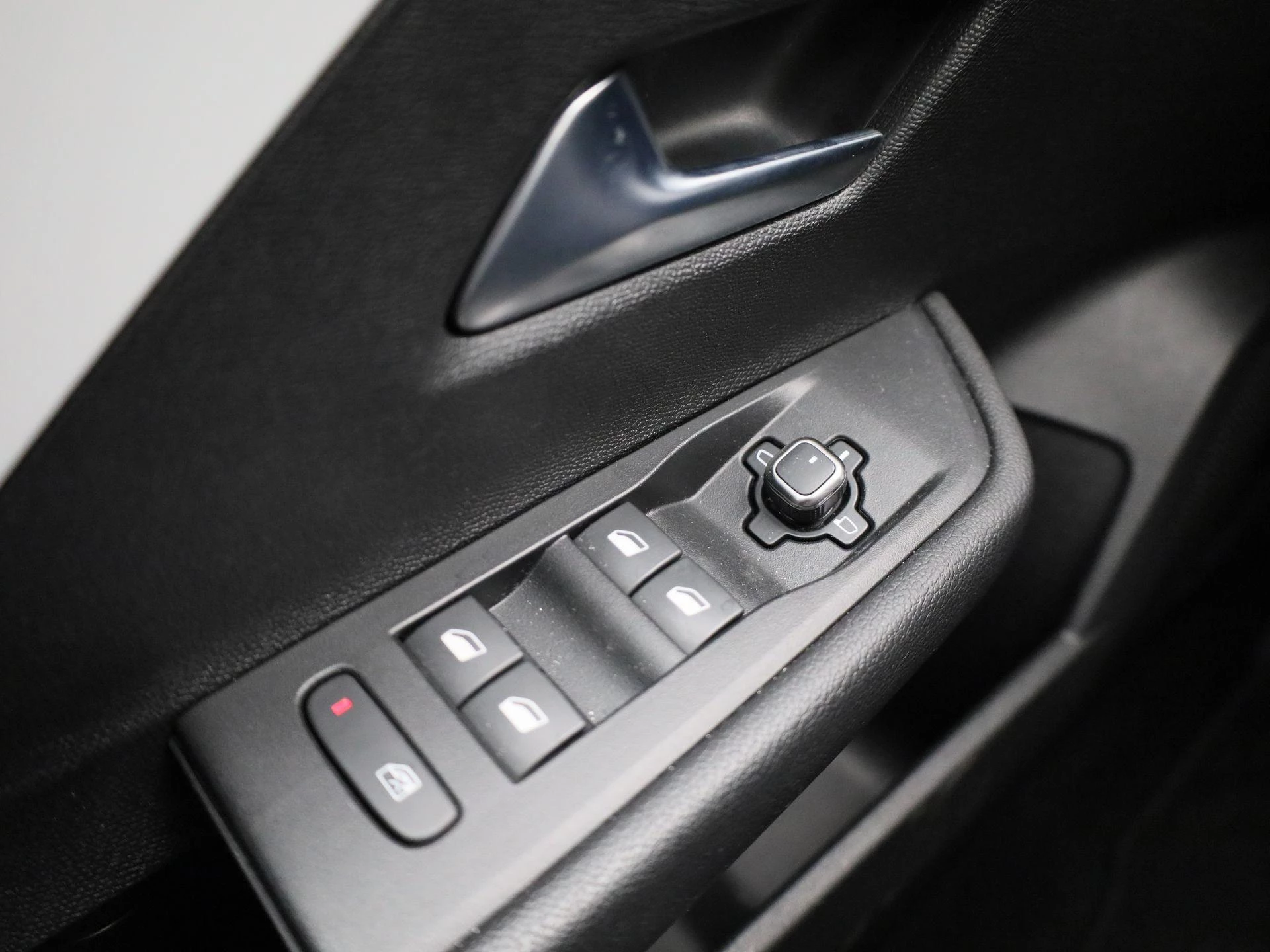 Opel-Astra-image-21