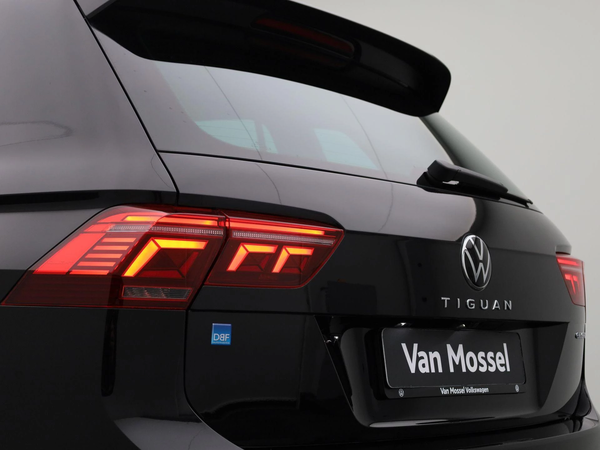Volkswagen-Tiguan-image-45