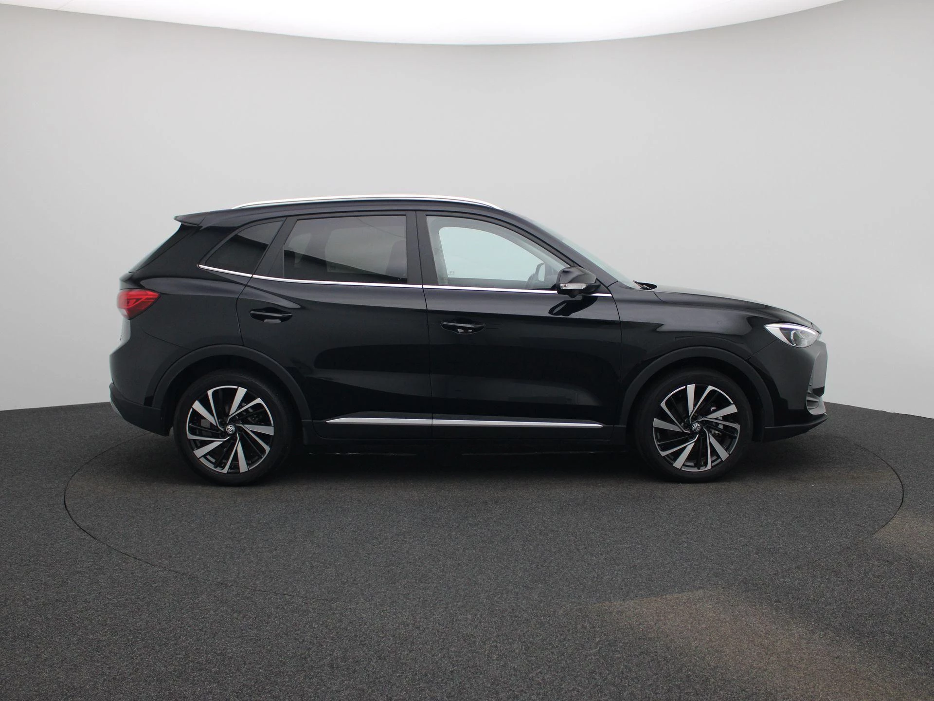 MG-ZS-image-5
