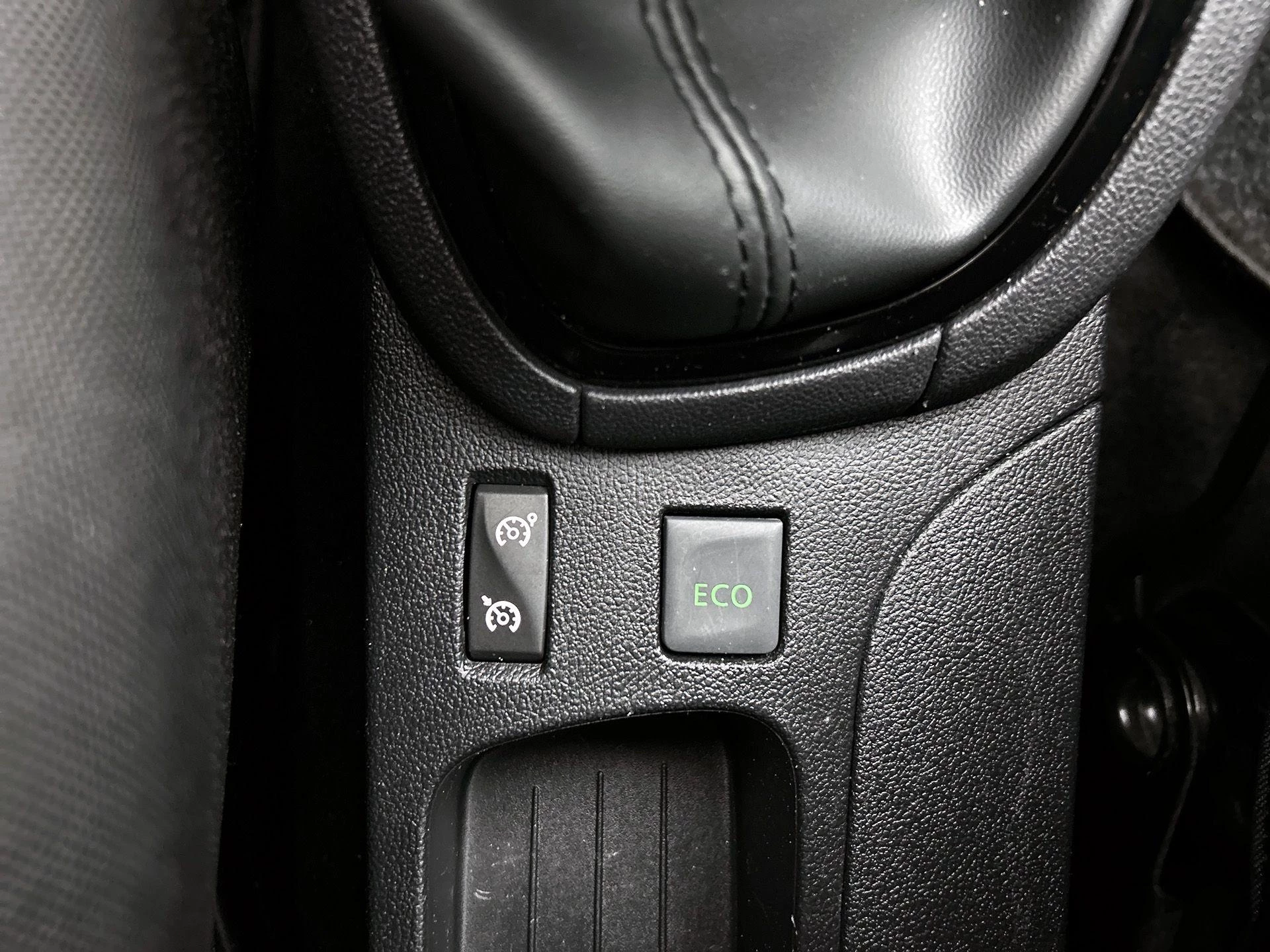 Renault-Clio-image-5