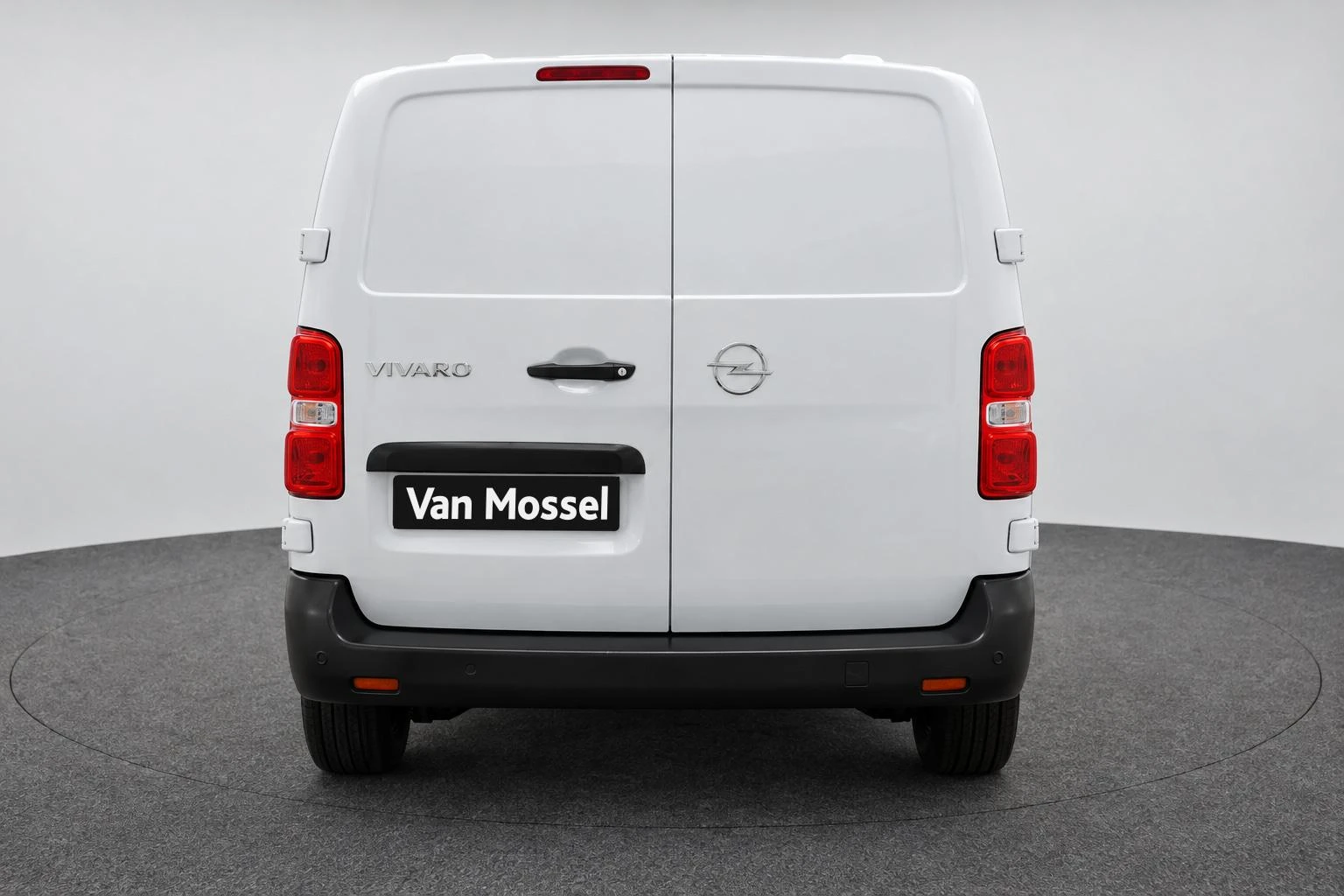 Opel-Vivaro-image-5