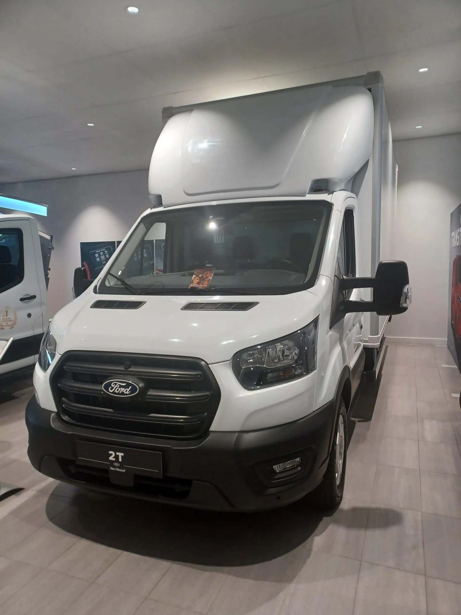 Ford Transit 350L Trend - Meubelbak met laadlift - 360 camera