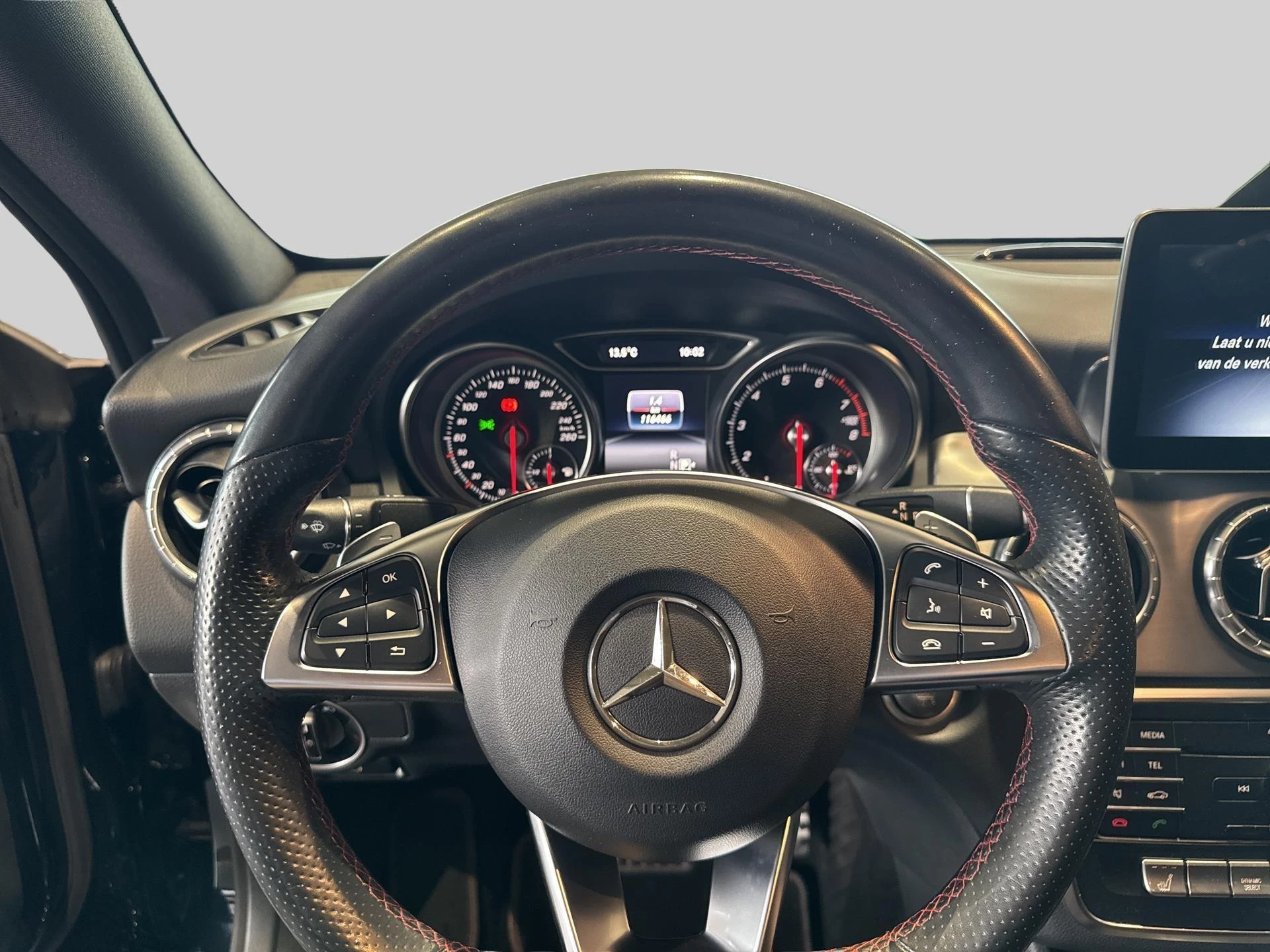 Mercedes-Benz CLA CLA 180 AMG Line