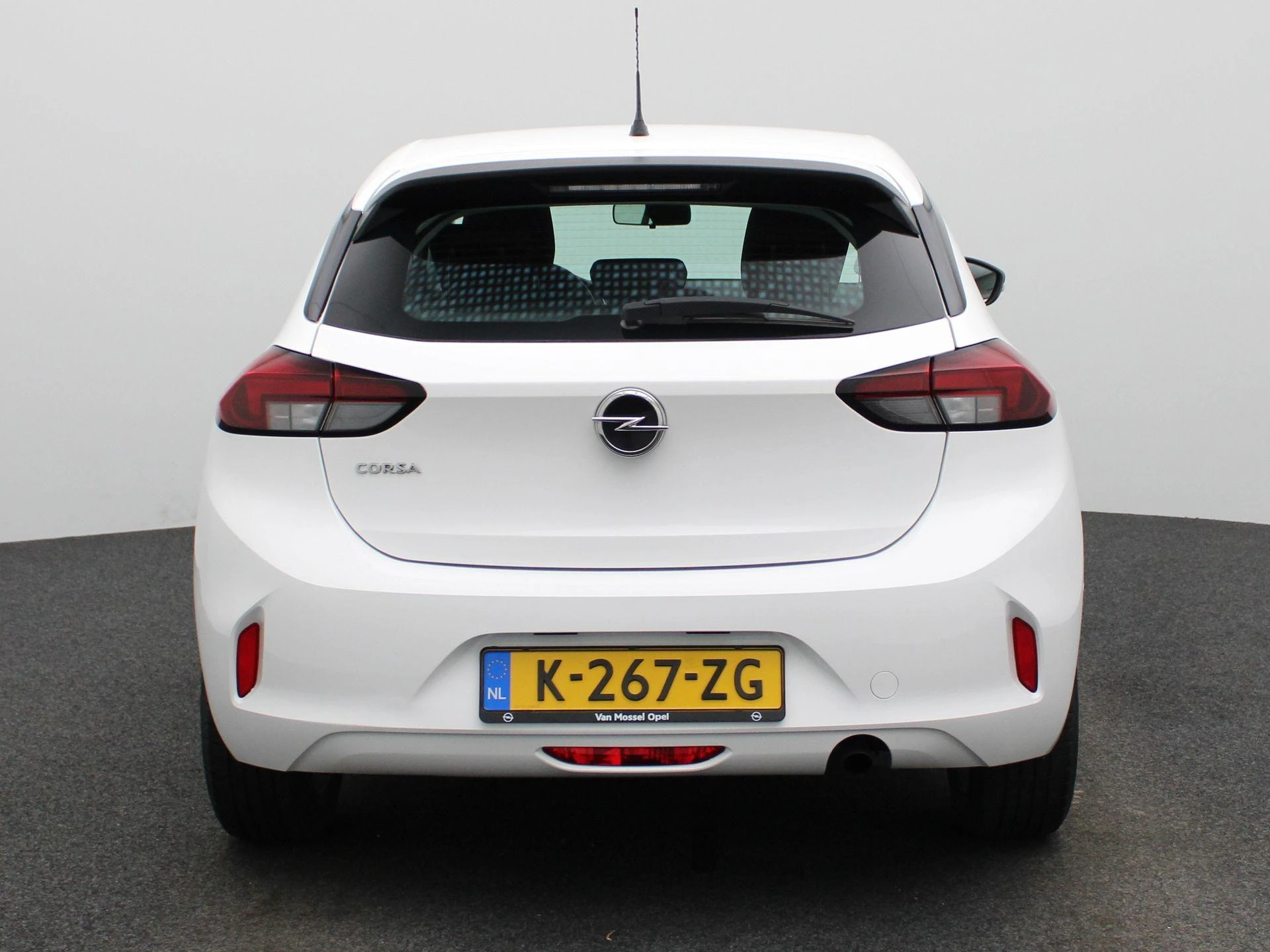 Opel-Corsa-image-4