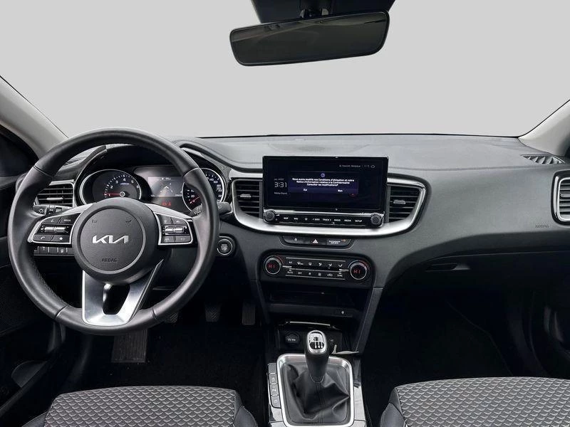 Kia-Ceed Sportswagon-image-7