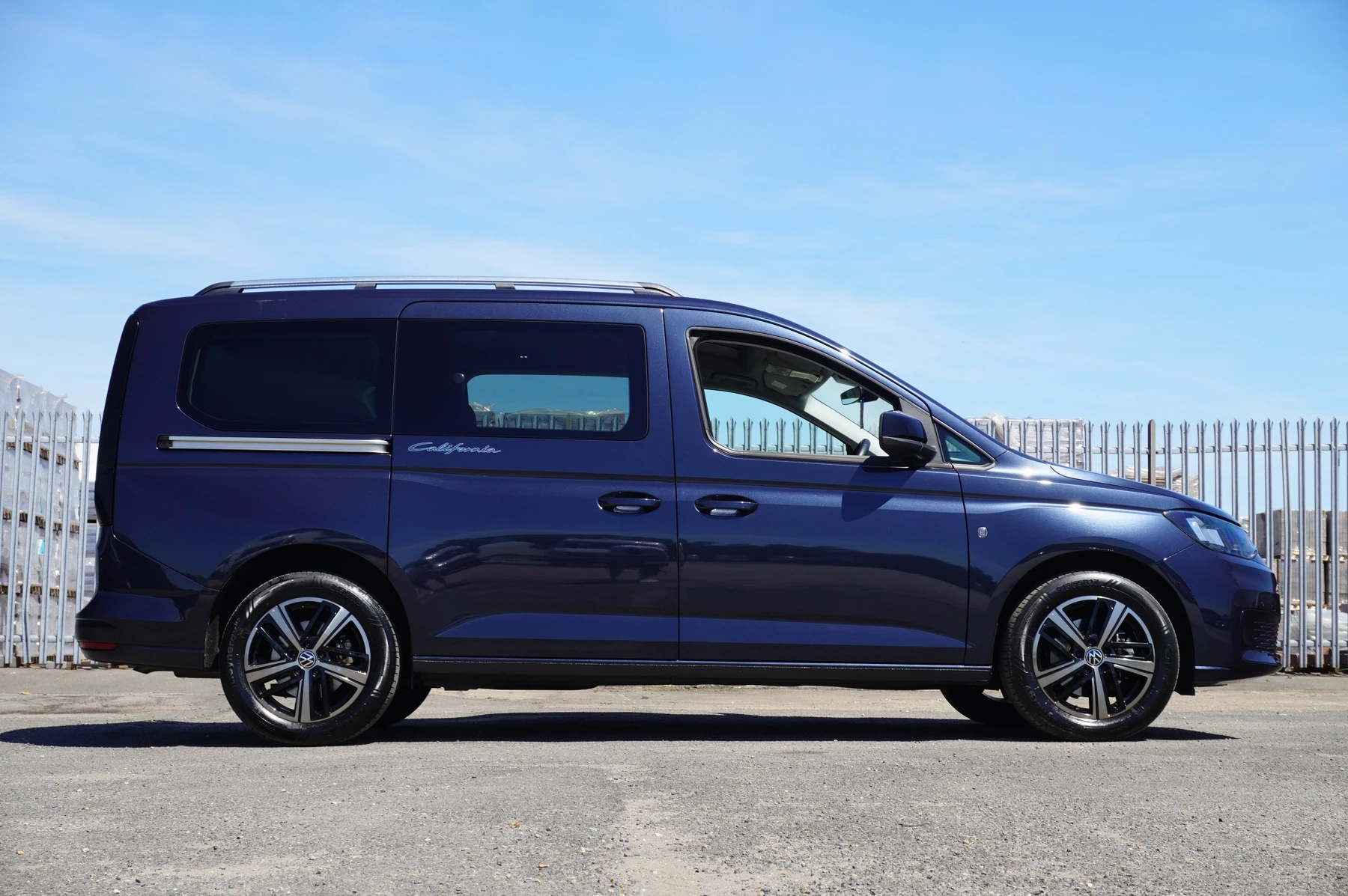 Volkswagen-Caddy-image-3