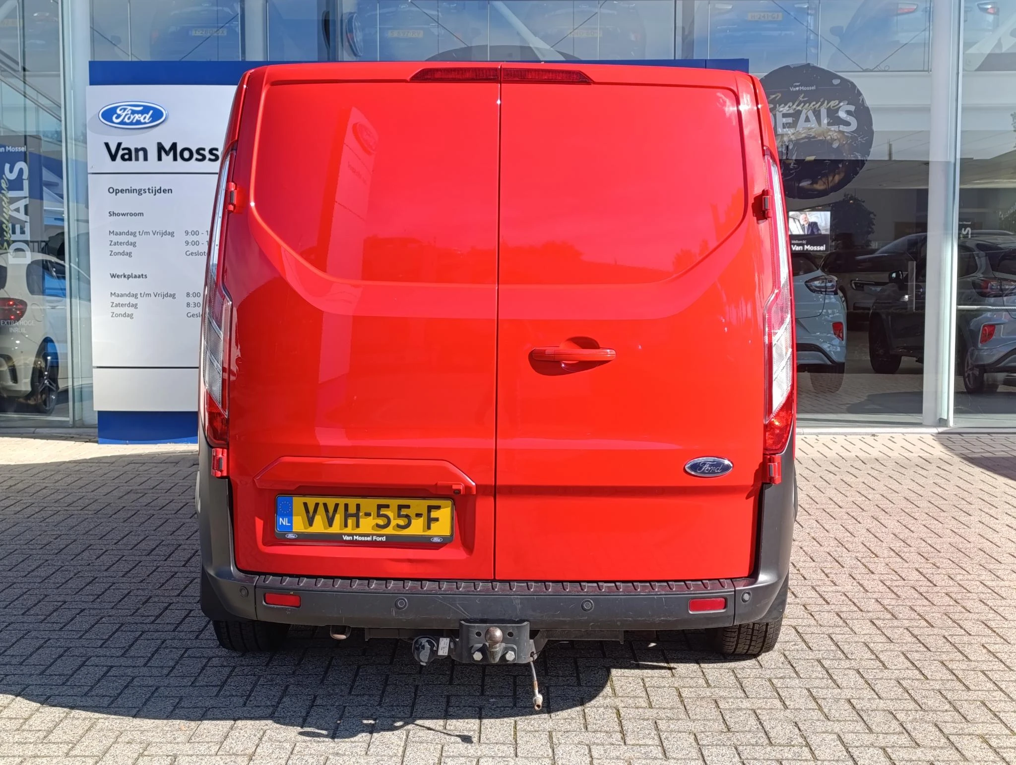 Ford-Transit Custom-image-2