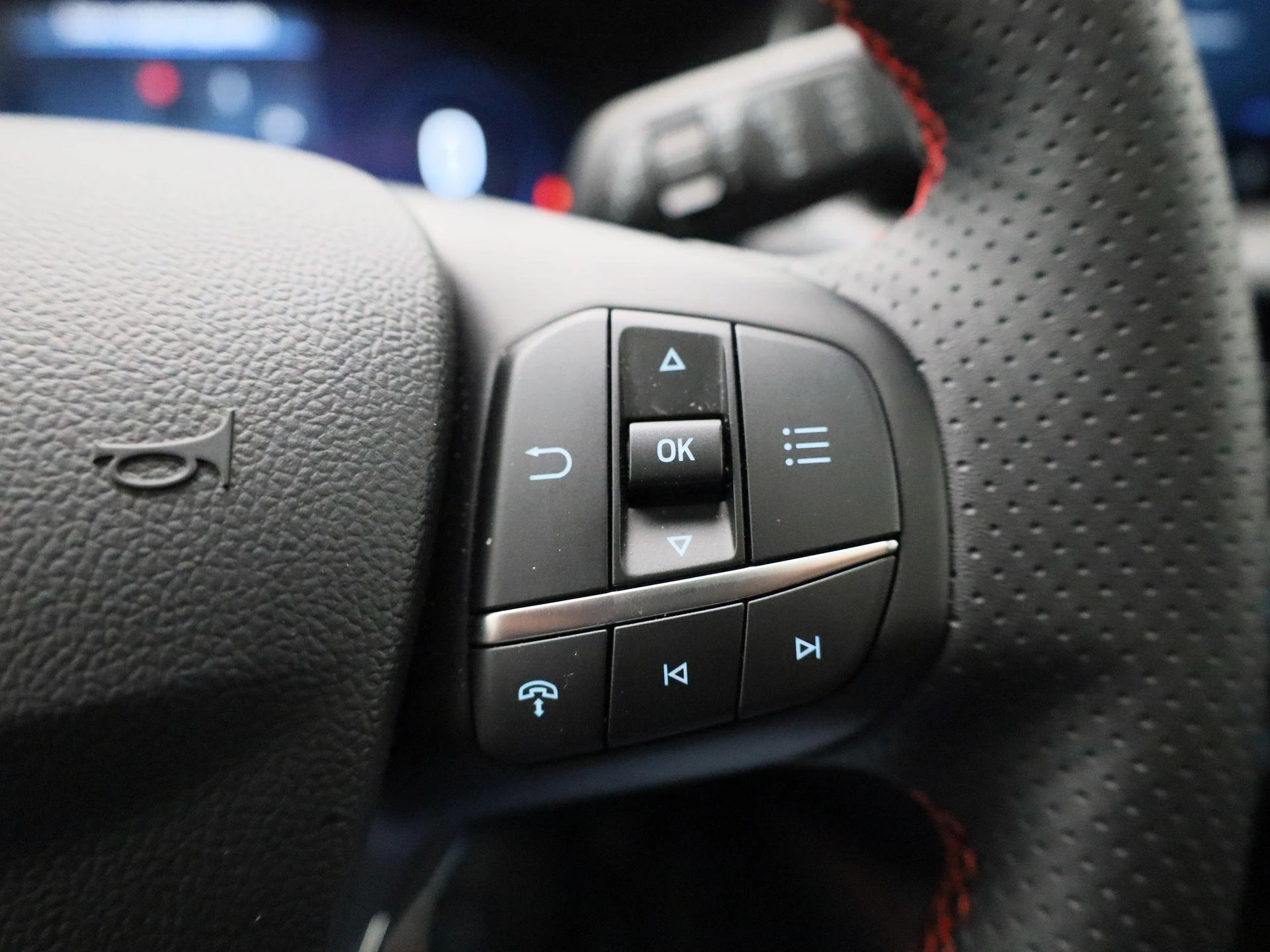 Ford-Kuga-image-19