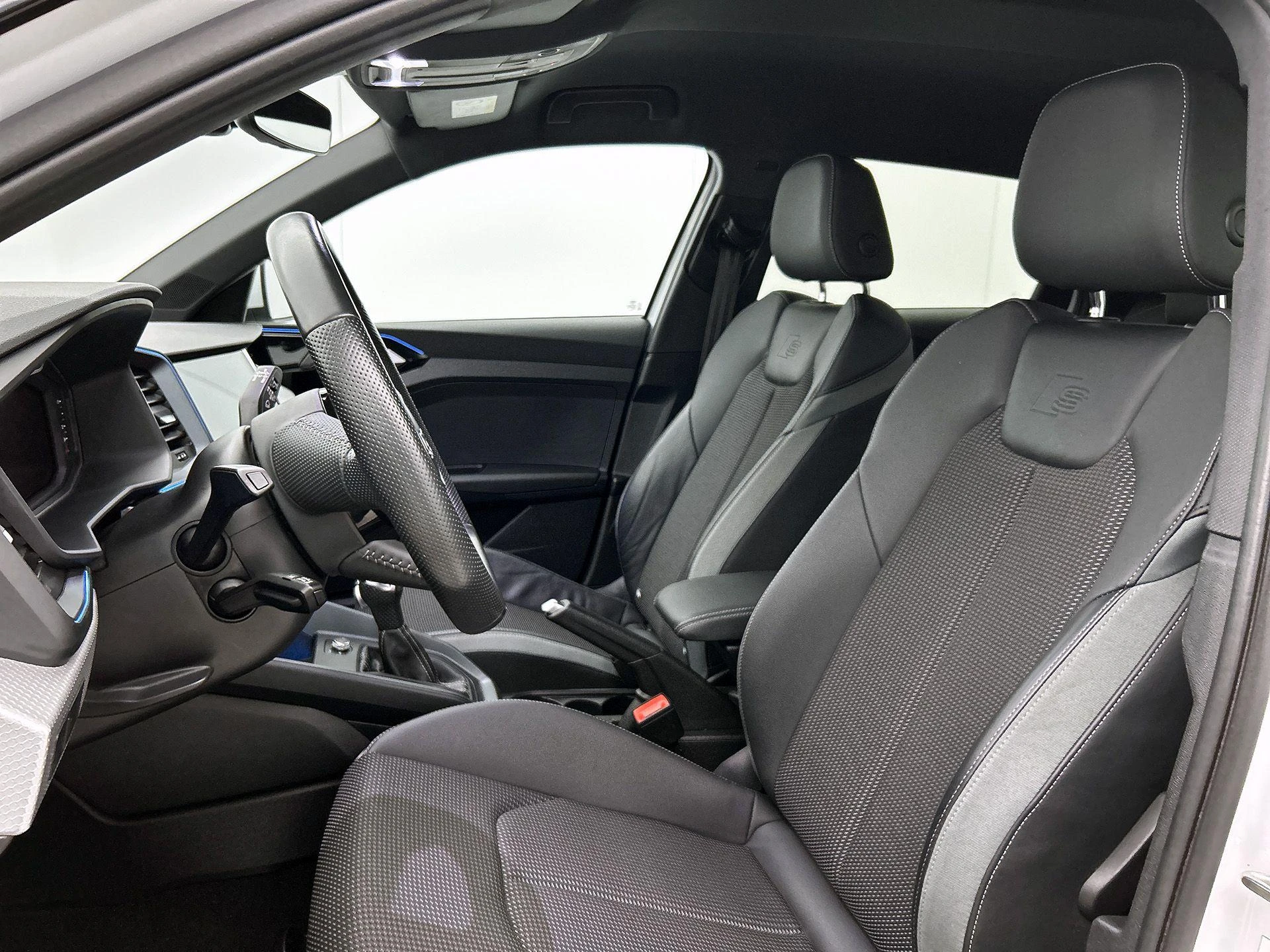 Audi-A1 Sportback-image-9