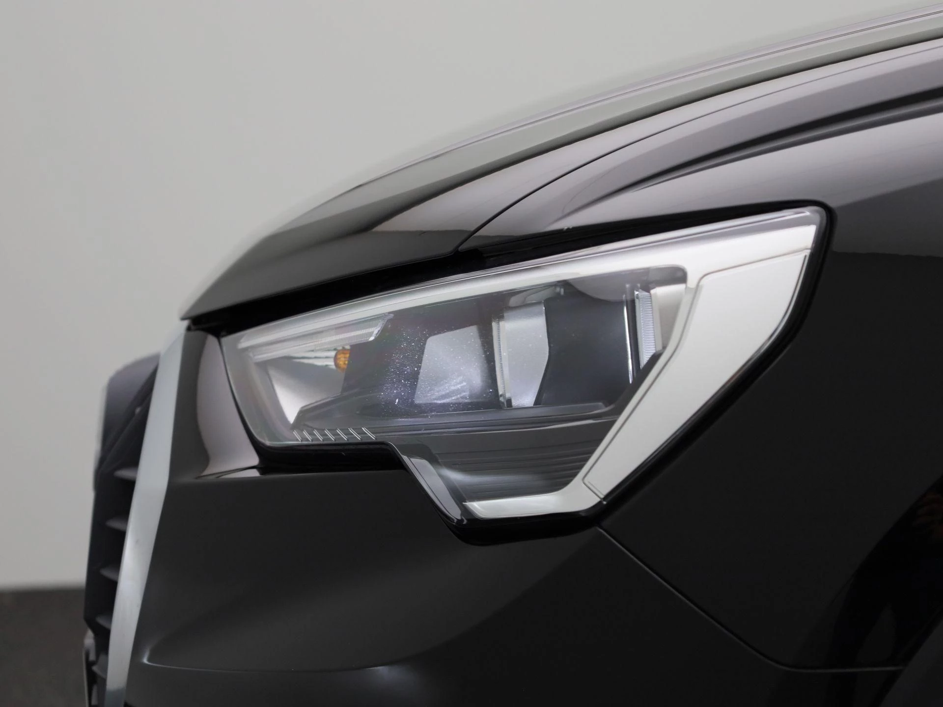 Audi-Q3-image-14