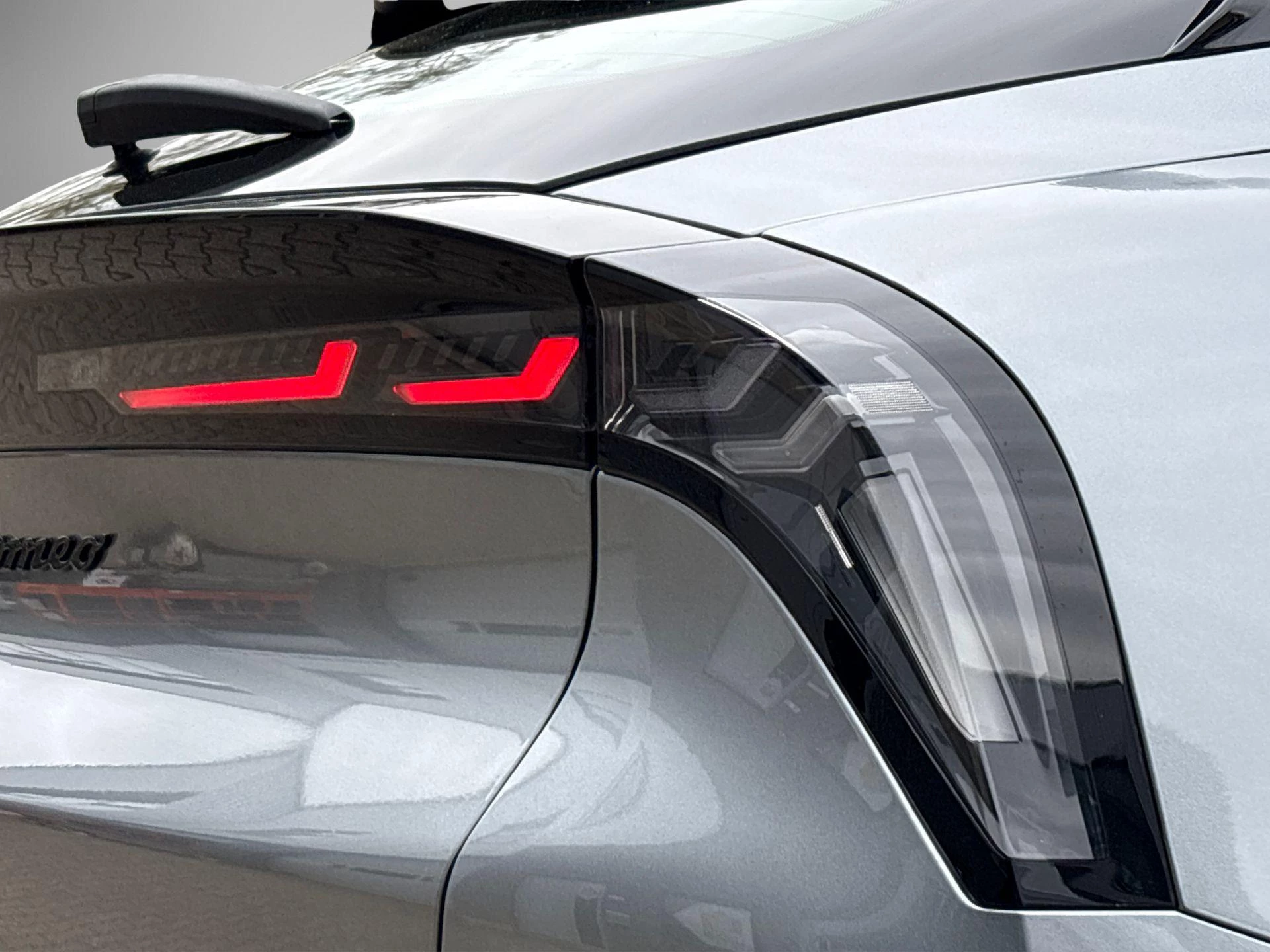 Alfa Romeo Junior Elettrica 54 kWh