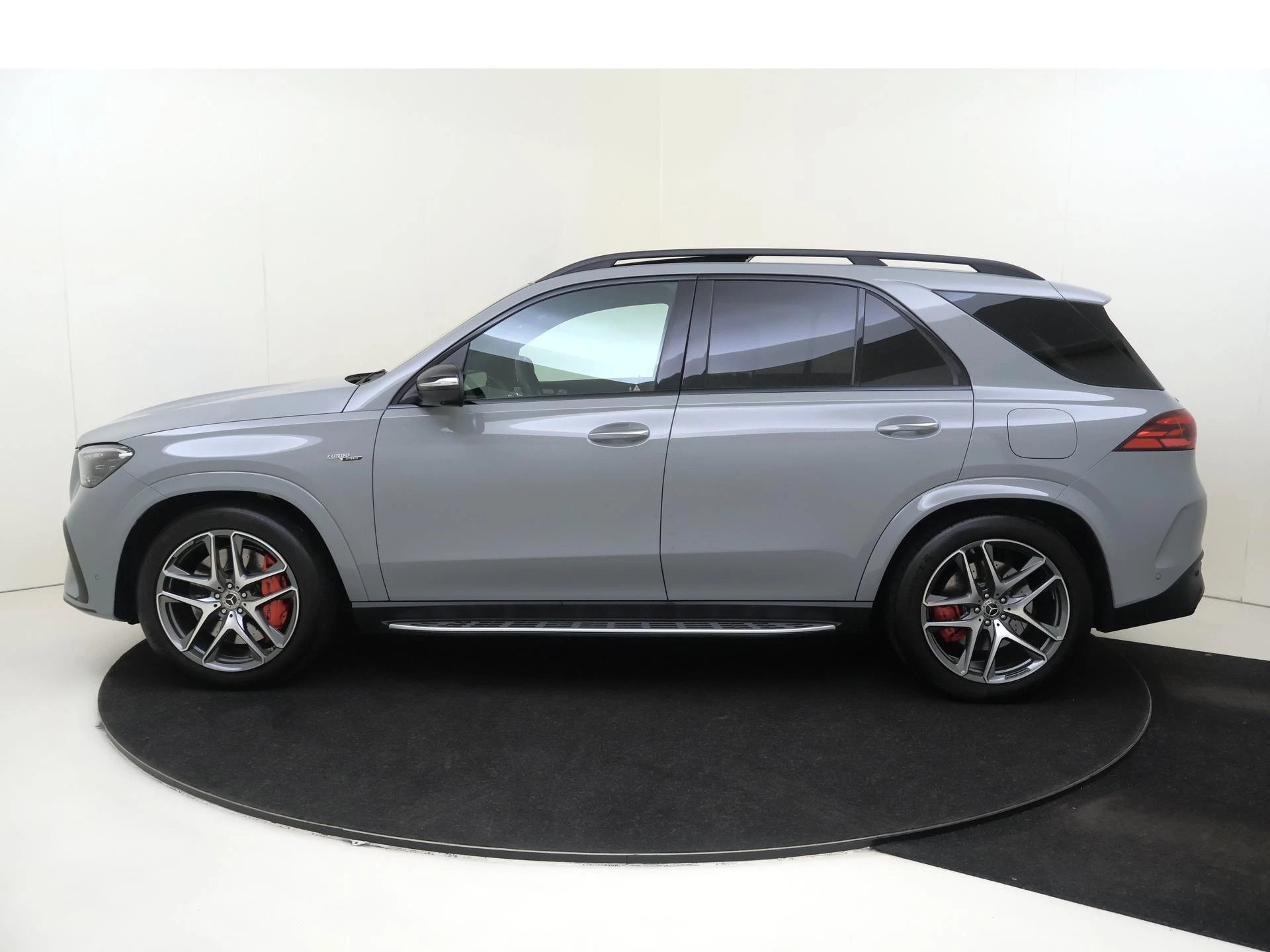 Mercedes-Benz-GLE-image-7