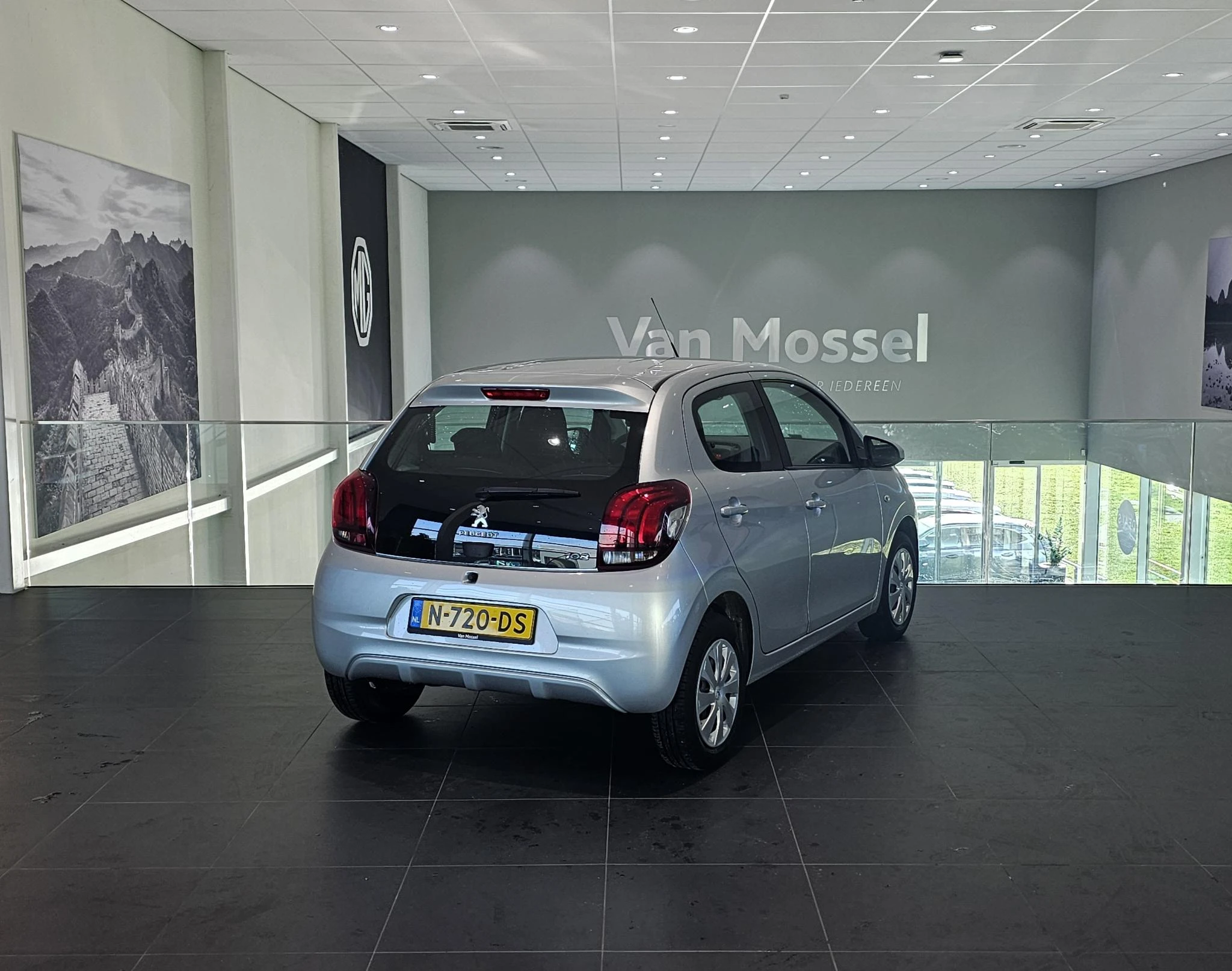 Peugeot-108-image-4