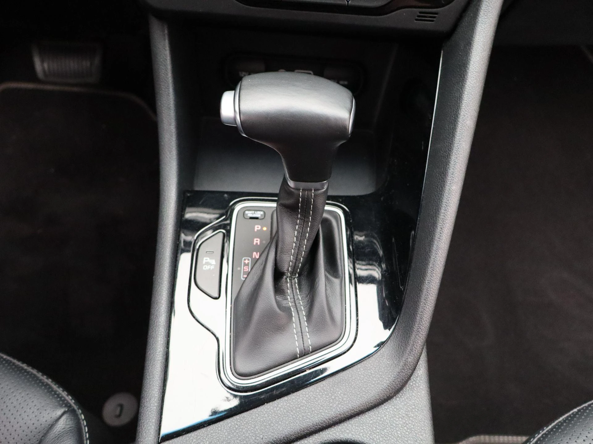 Kia-Niro-image-9
