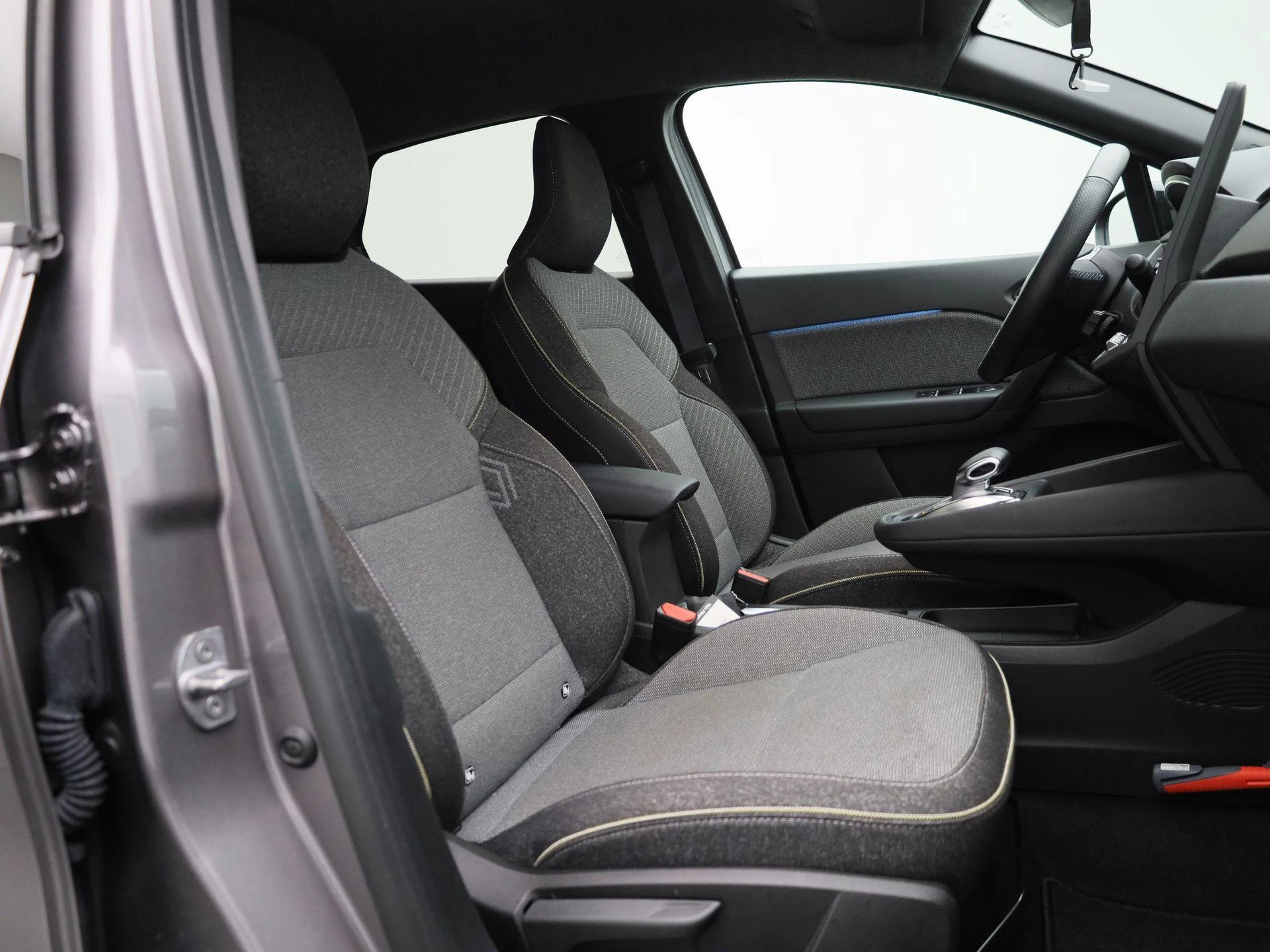 Renault-Captur-image-34