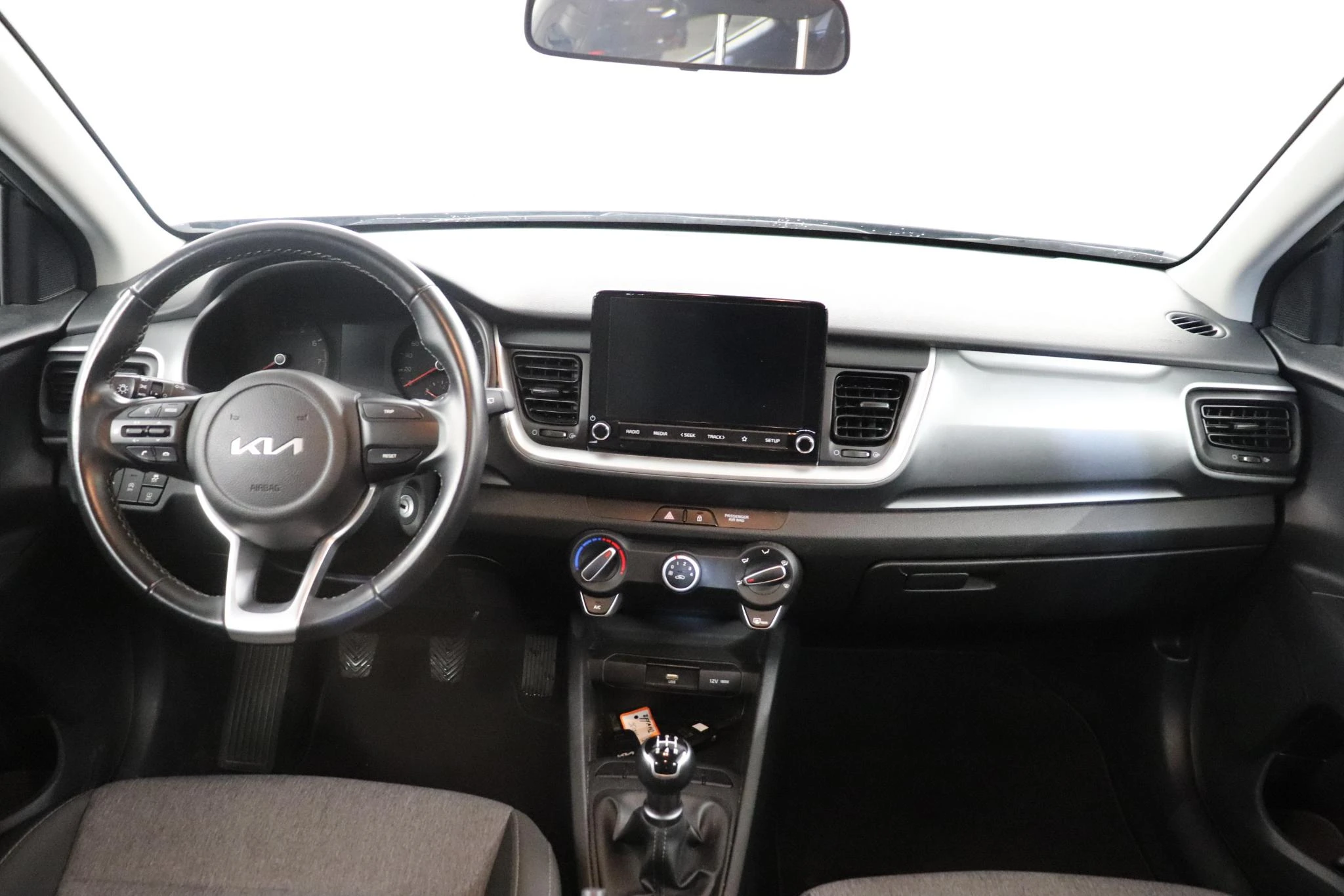 Kia-Stonic-image-14