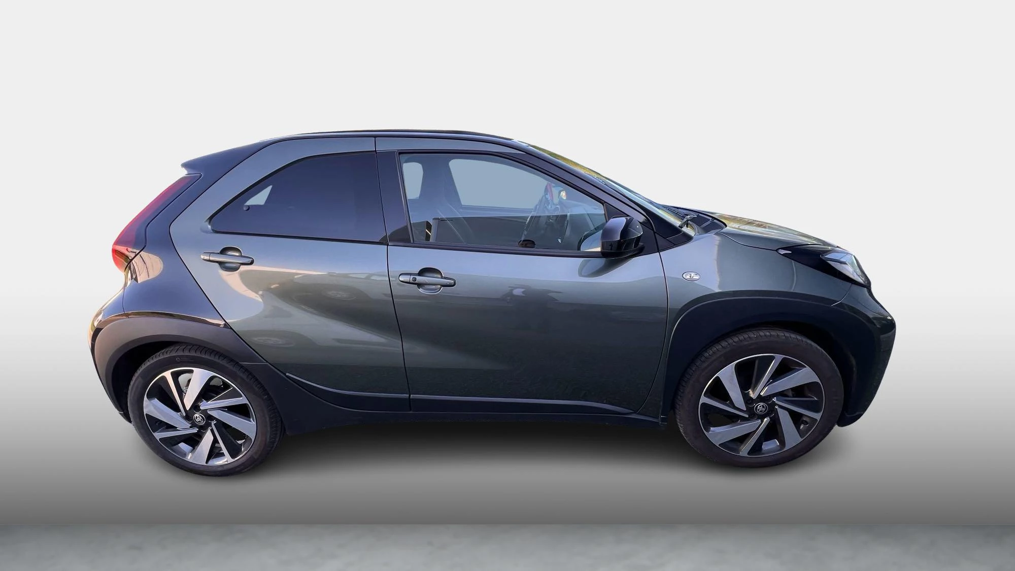 Toyota Aygo X 1.0 VVT-i Envy CVT