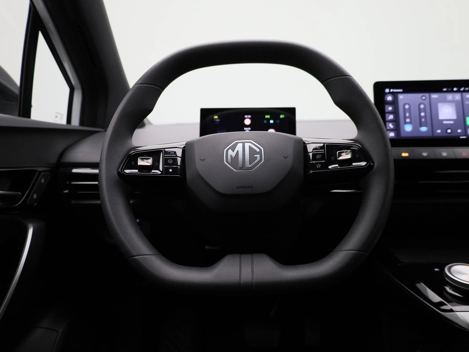MG-MG4 EV-image-6
