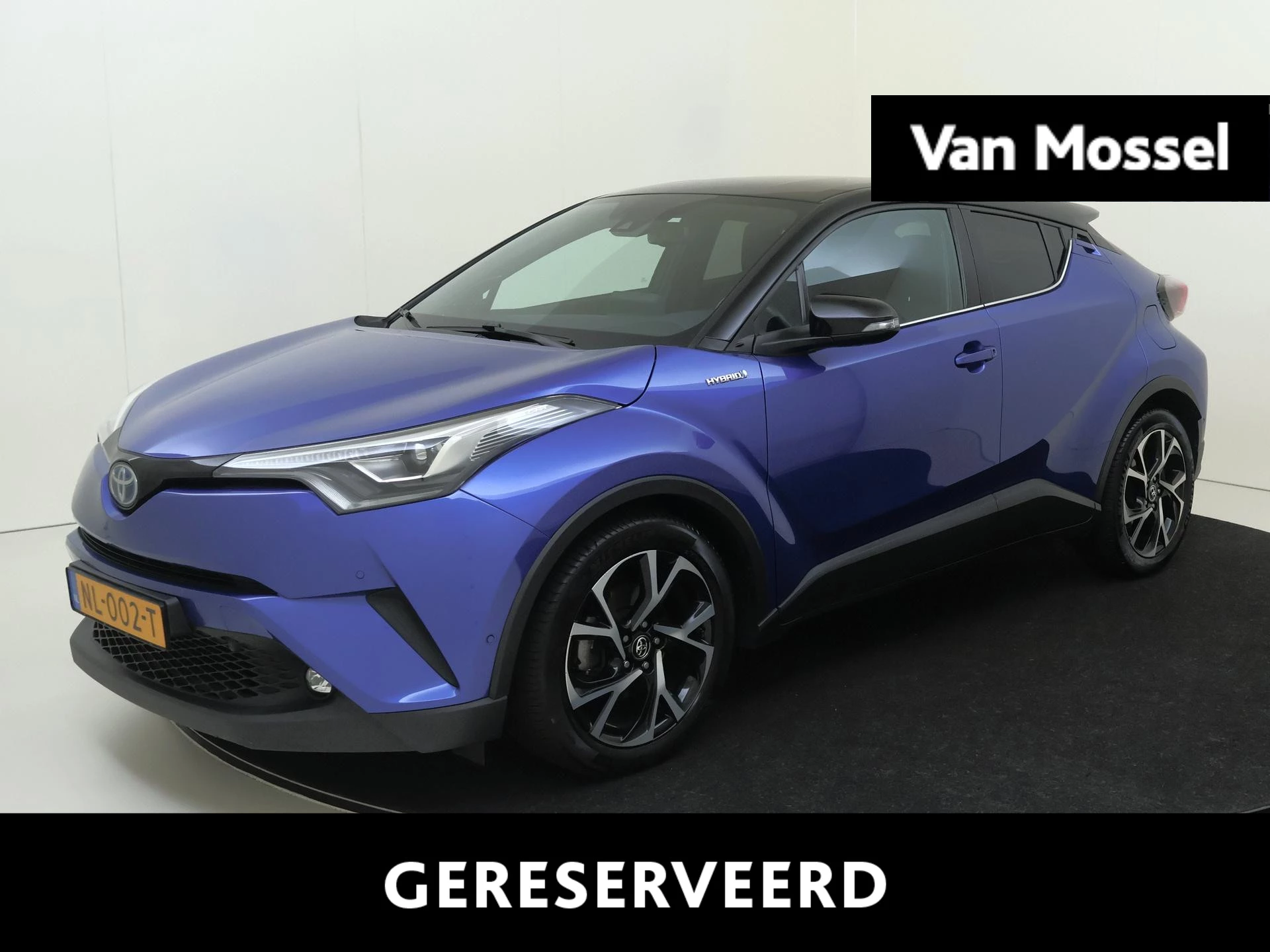 Toyota-C-HR-image-0
