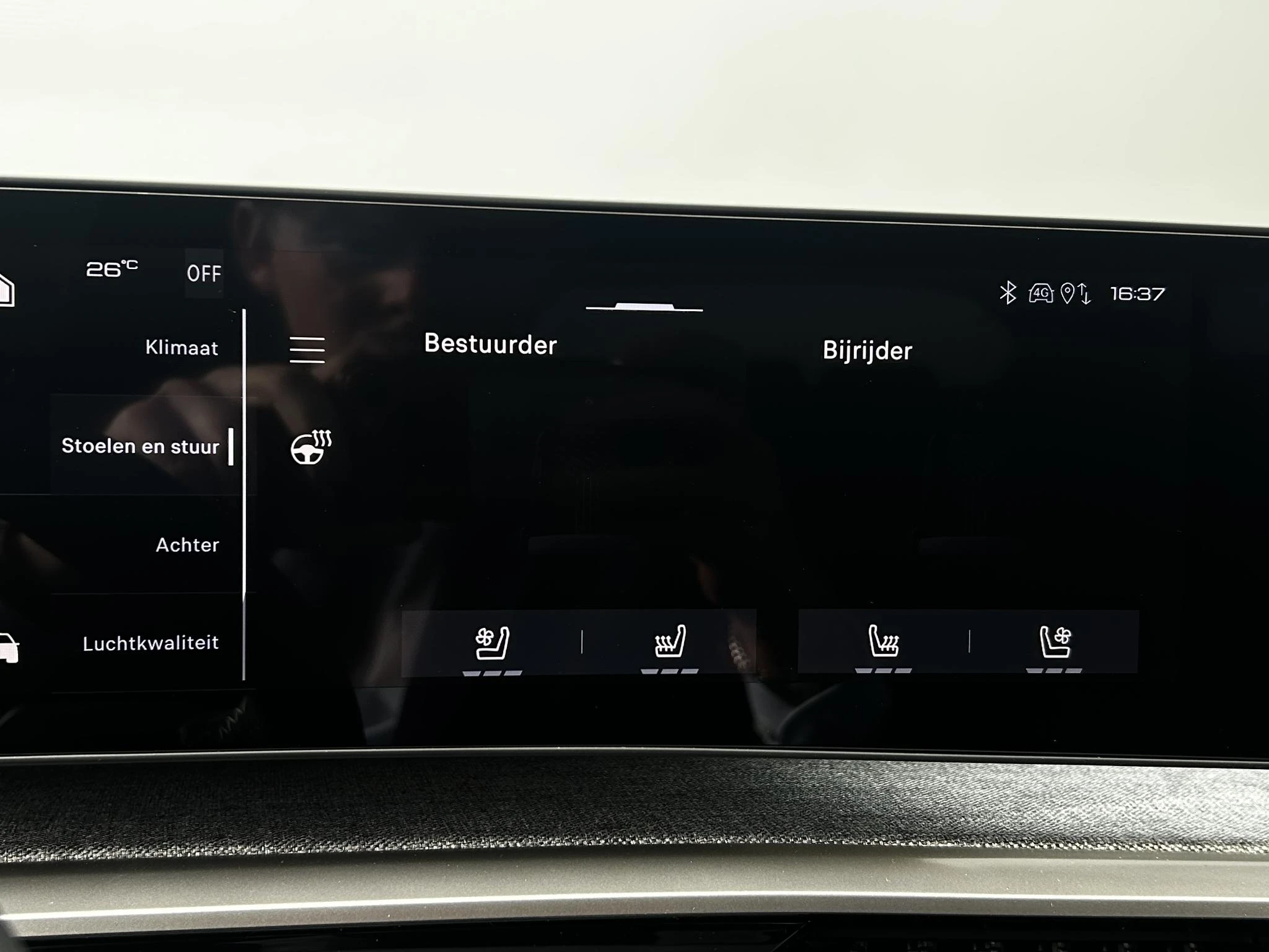 Peugeot-e-5008-image-20