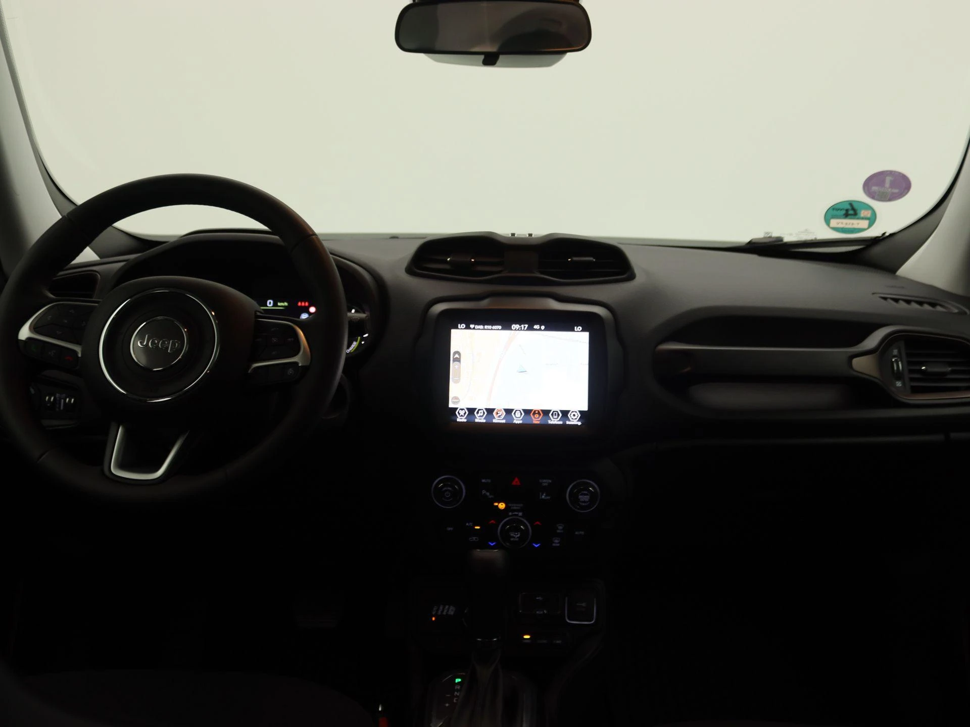 Jeep-Renegade-image-6
