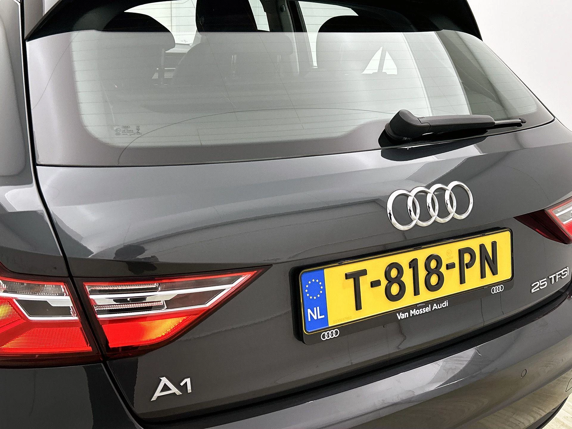 Audi-A1 Sportback-image-5