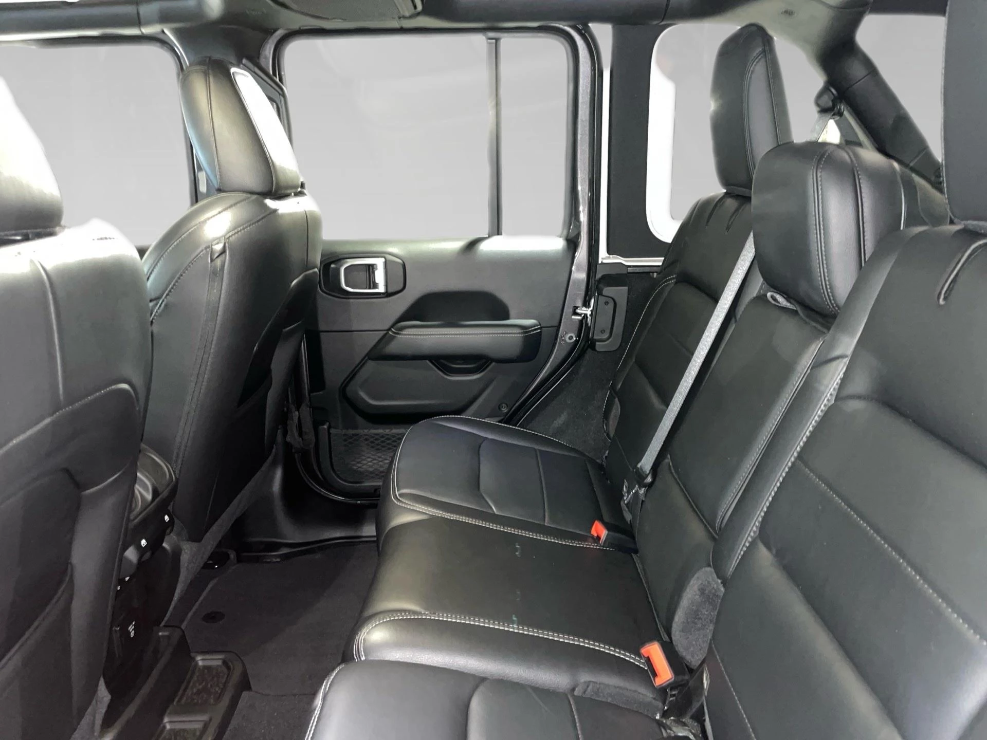 Jeep Wrangler Unlimited 2.2 MultiJet II 200hp AT8 4x4 Sahara
