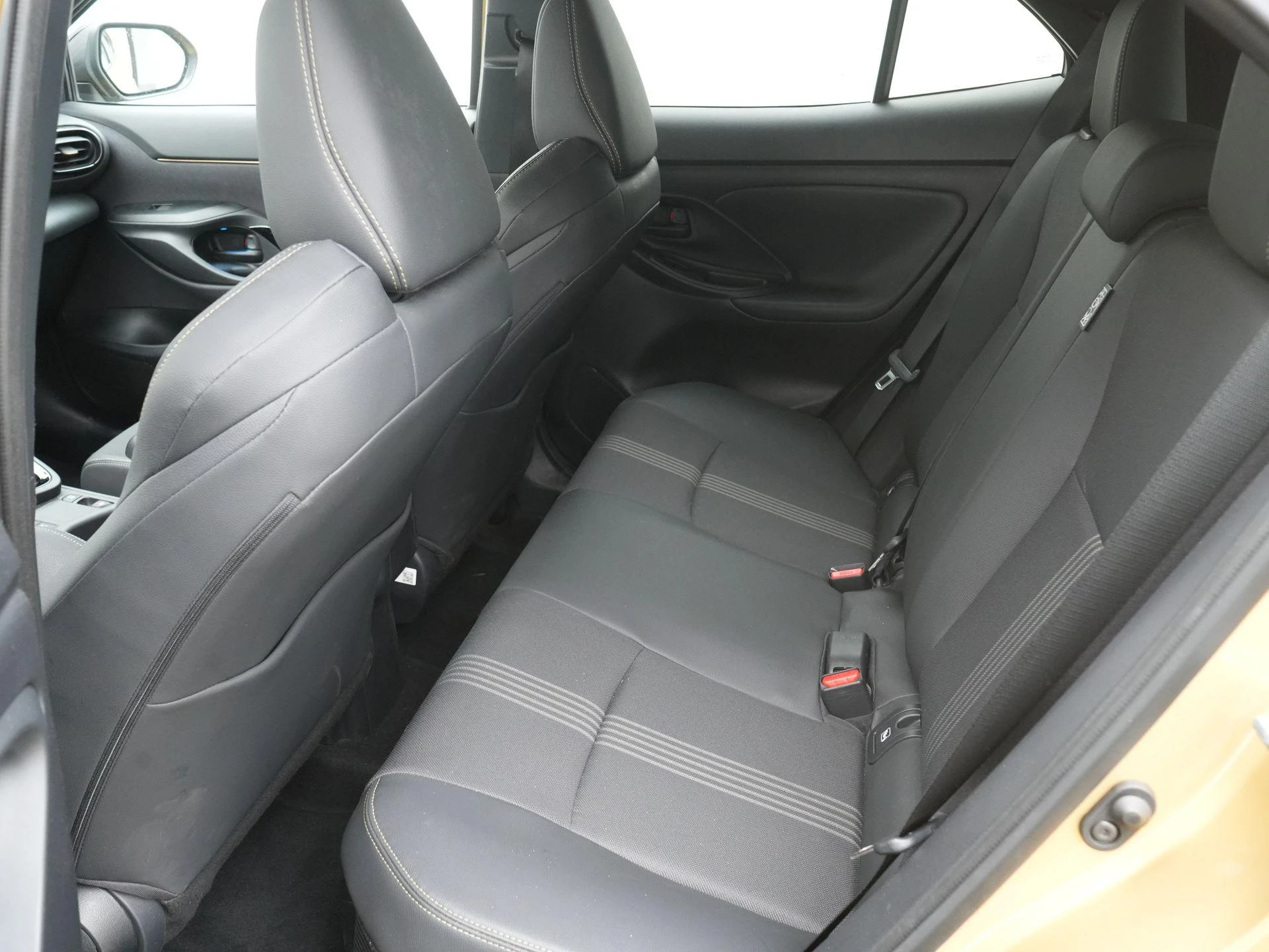 Toyota-Yaris Cross-image-9
