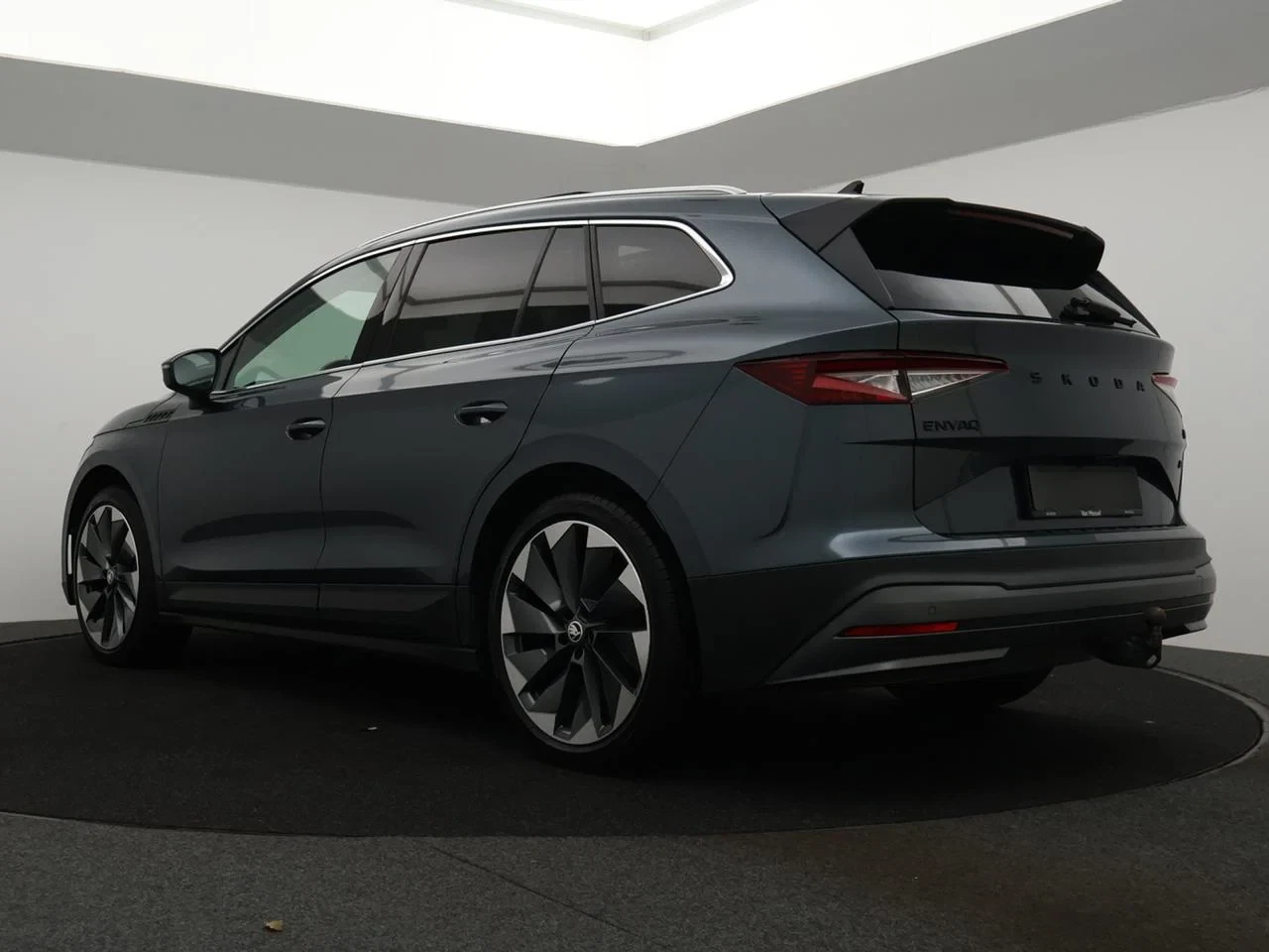 Škoda-Enyaq iV-image-12