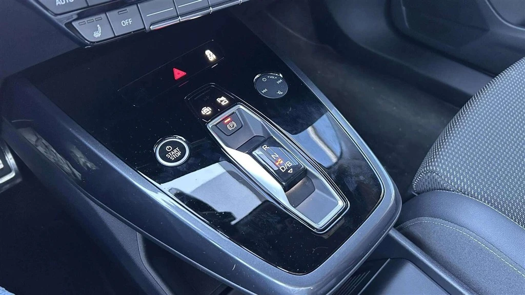 Audi-Q4 e-tron-image-12