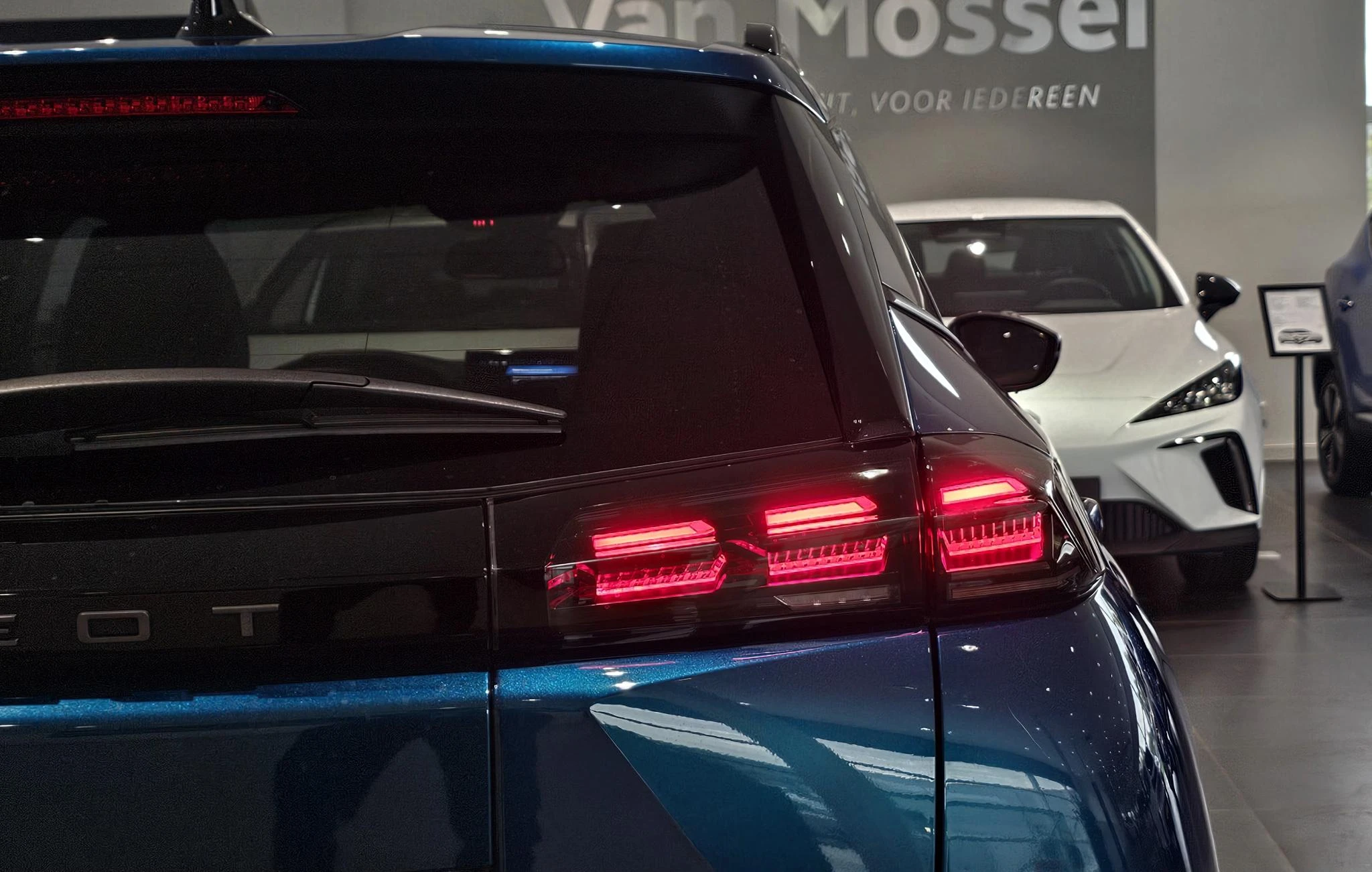 Peugeot-2008-image-24