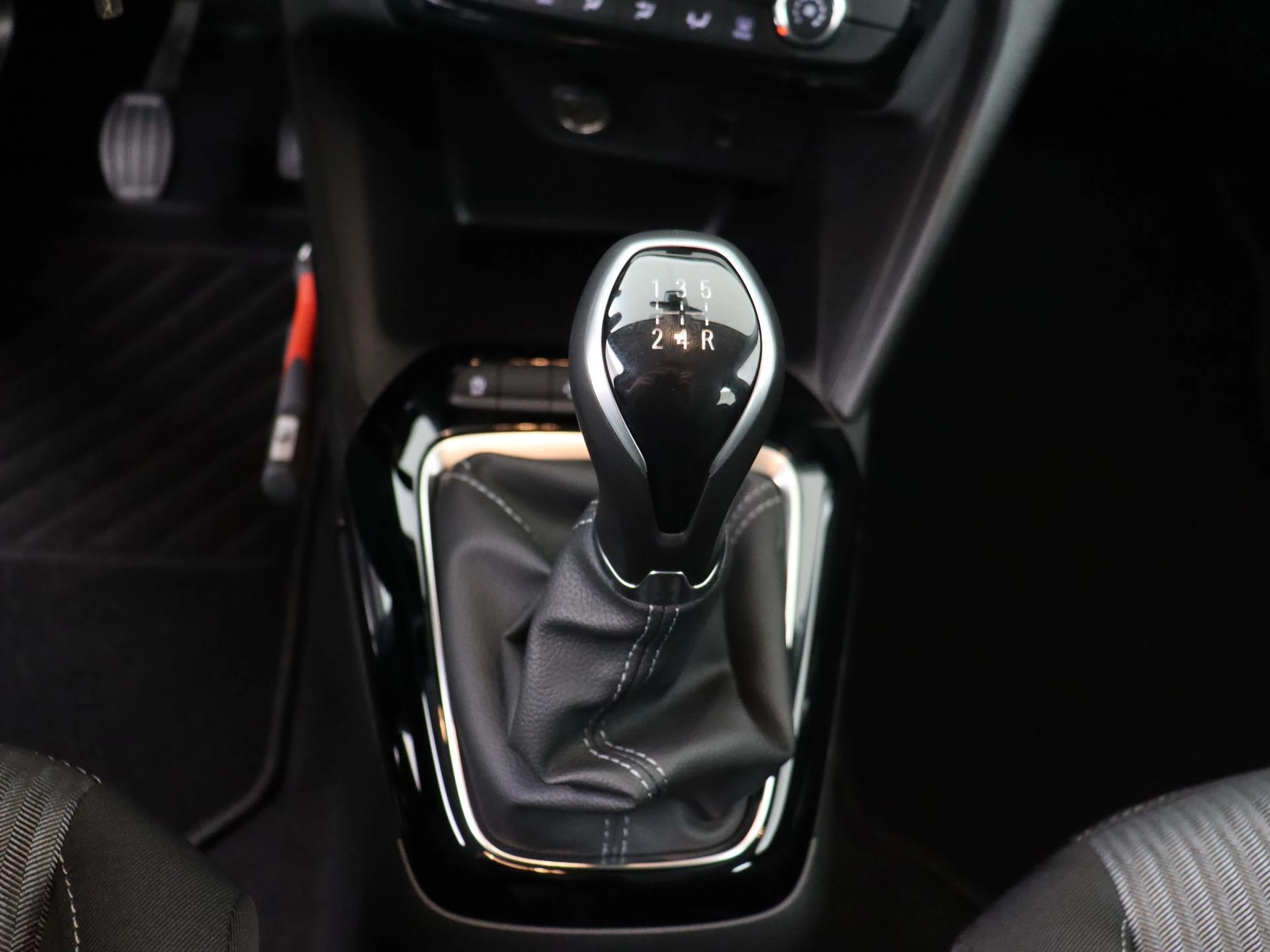 Opel-Corsa-image-12