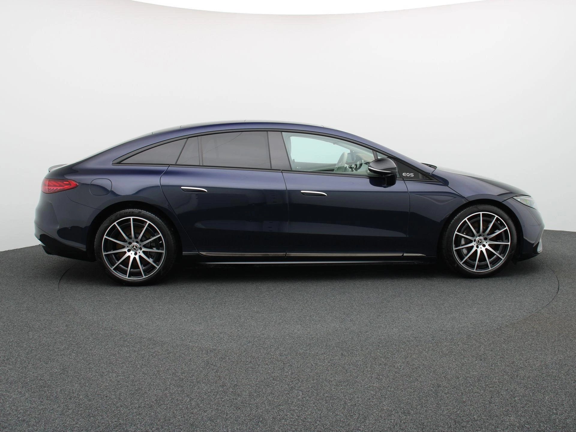 Mercedes-Benz EQS 350 STAR EDITION + AMG + LEDER + PANO DAK + DIGITAL LIGHT + HEAD UP