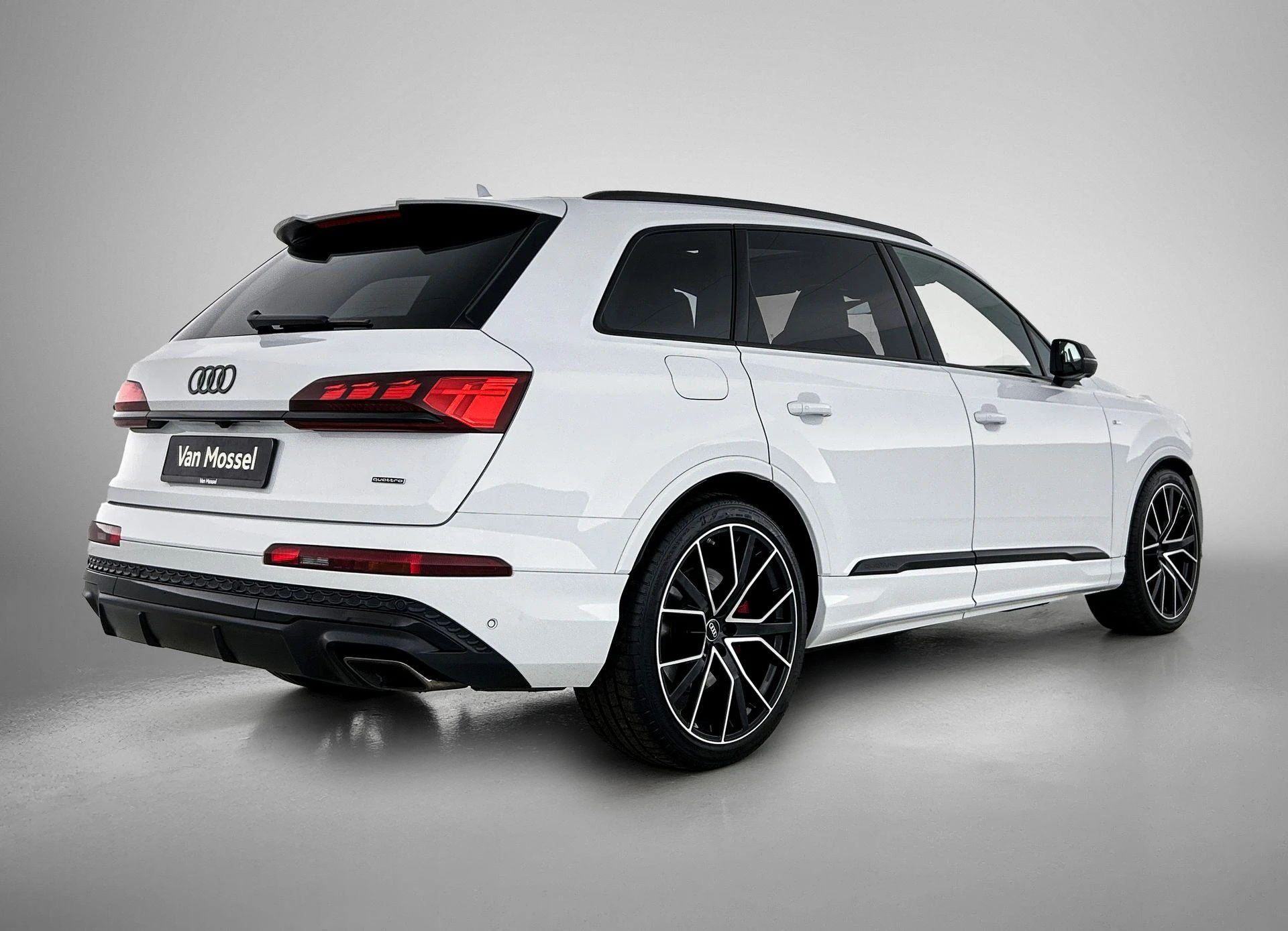 Audi-Q7-image-4